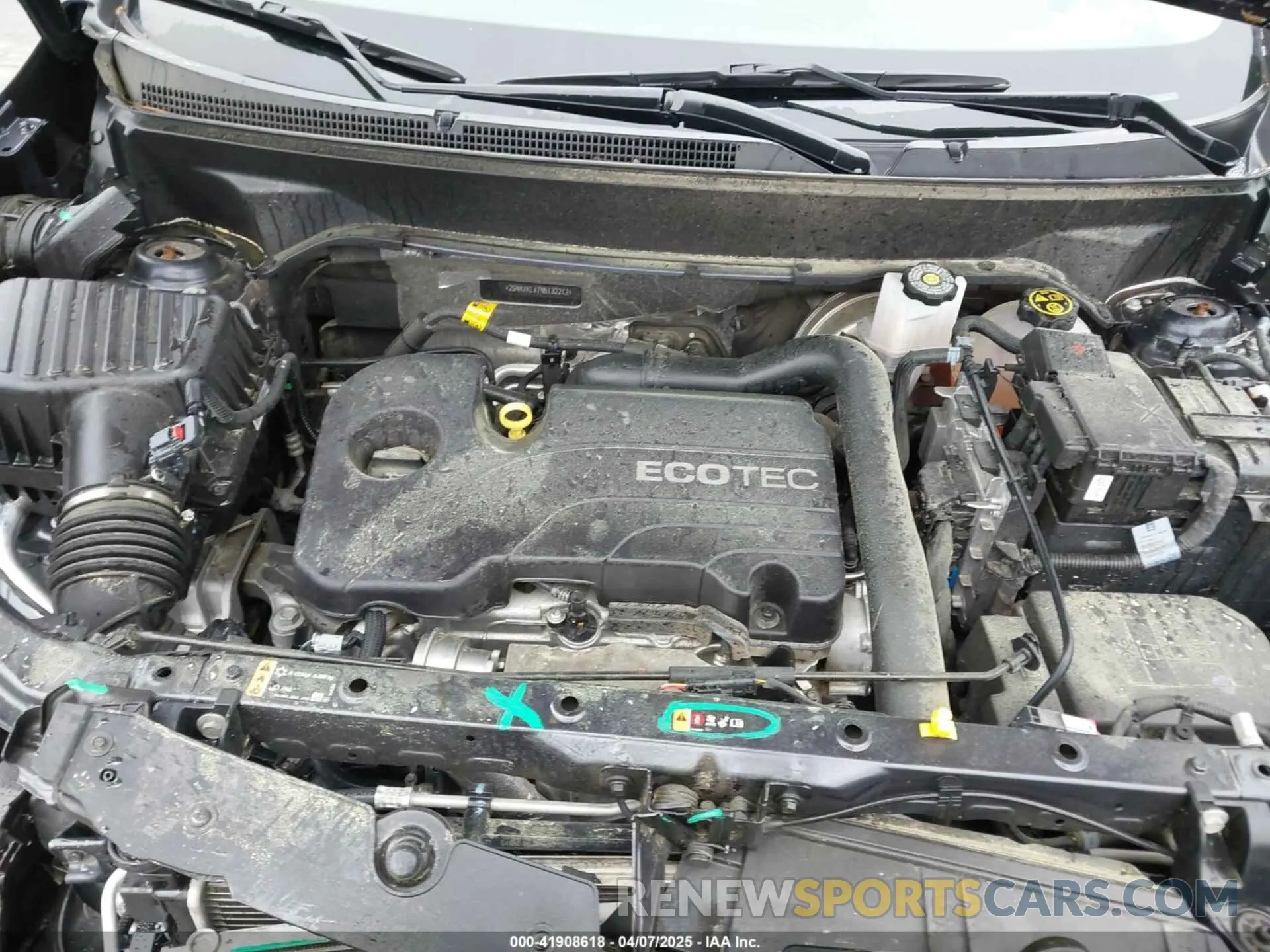 10 Photograph of a damaged car 2GNAXKEV7N6132212 CHEVROLET EQUINOX 2022