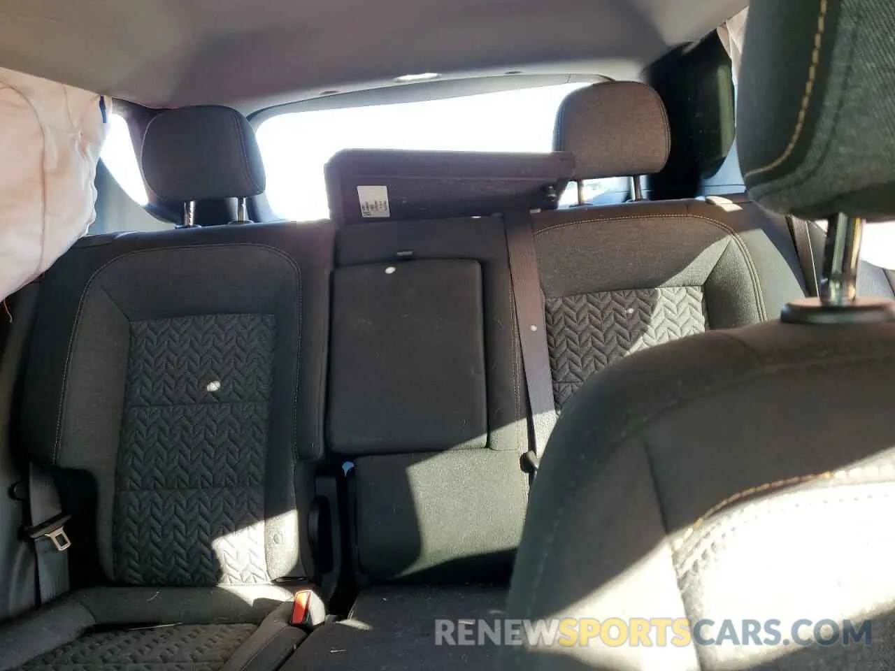 10 Фотография поврежденного автомобиля 2GNAXKEV9N6118599 CHEVROLET EQUINOX 2022
