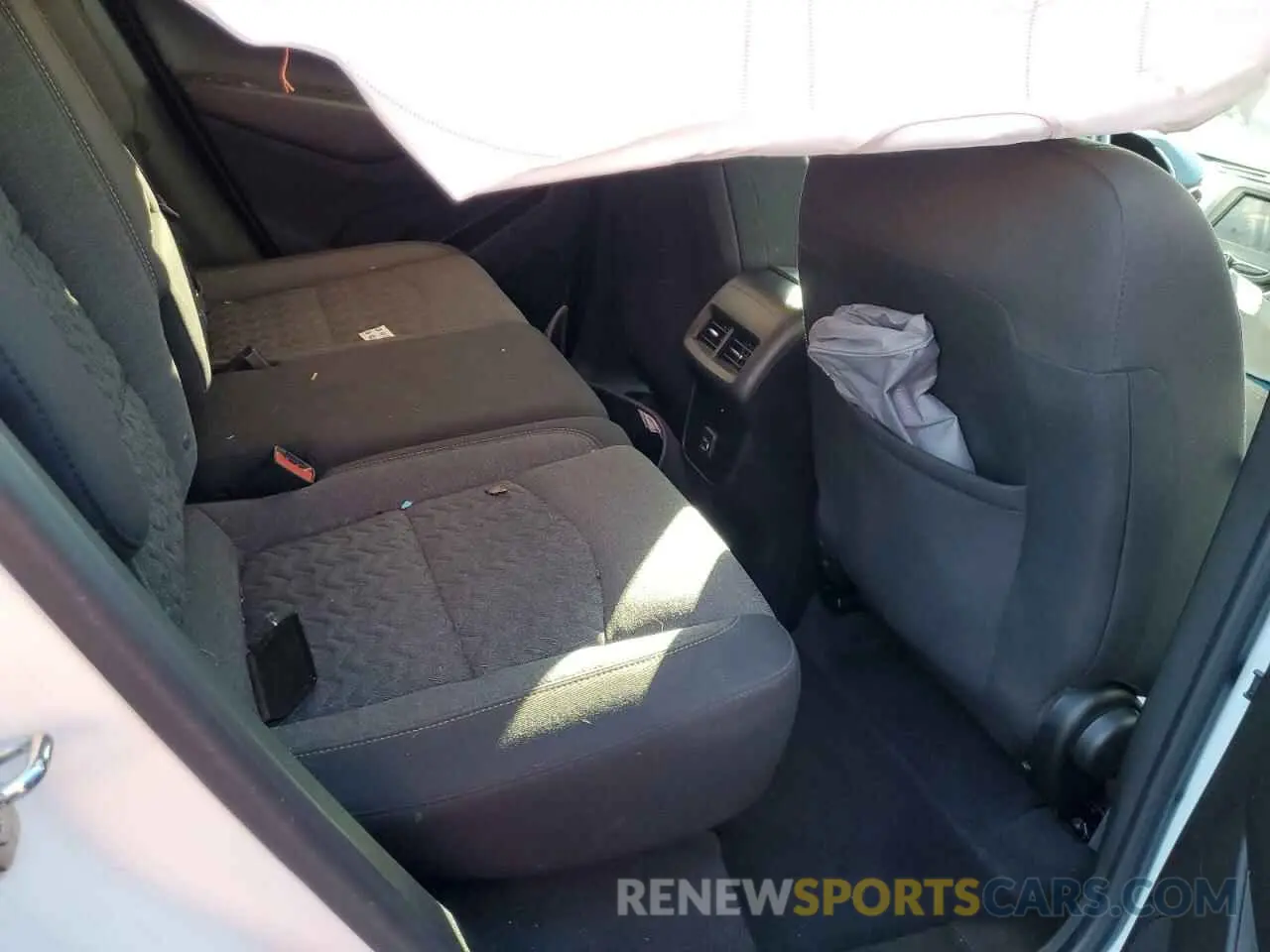 11 Фотография поврежденного автомобиля 2GNAXKEV9N6118599 CHEVROLET EQUINOX 2022