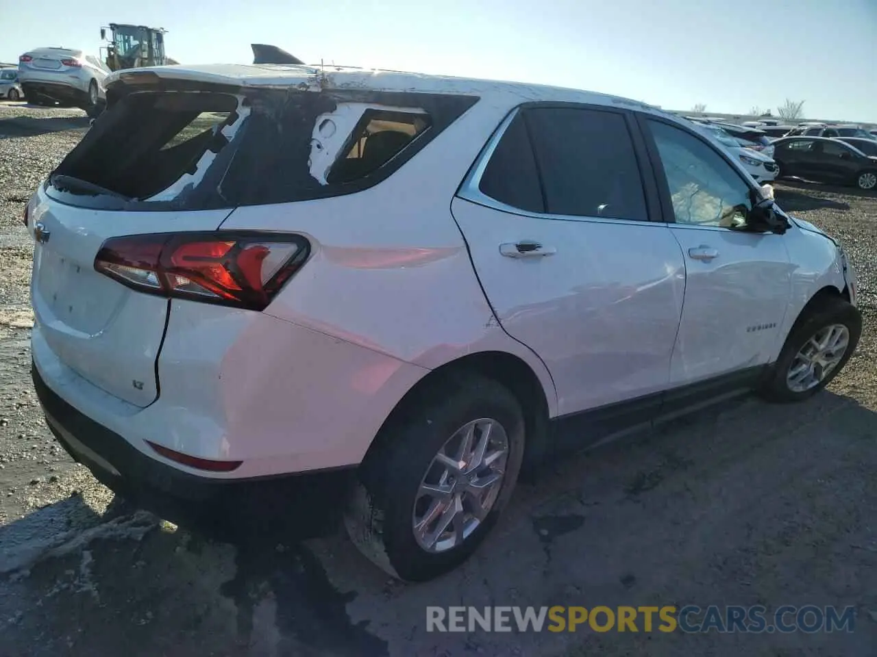 3 Фотография поврежденного автомобиля 2GNAXKEV9N6118599 CHEVROLET EQUINOX 2022