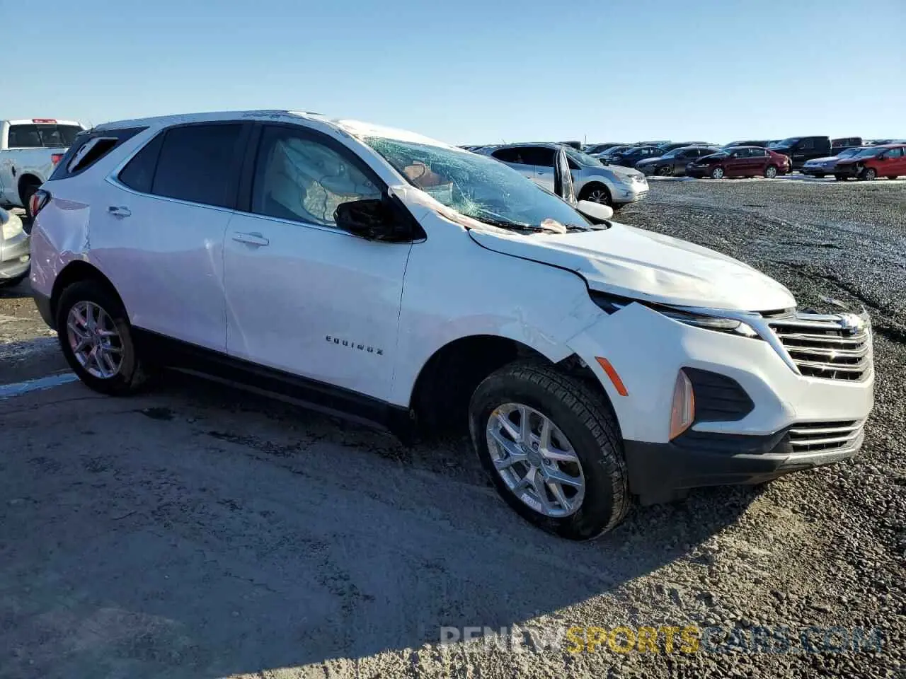 4 Фотография поврежденного автомобиля 2GNAXKEV9N6118599 CHEVROLET EQUINOX 2022