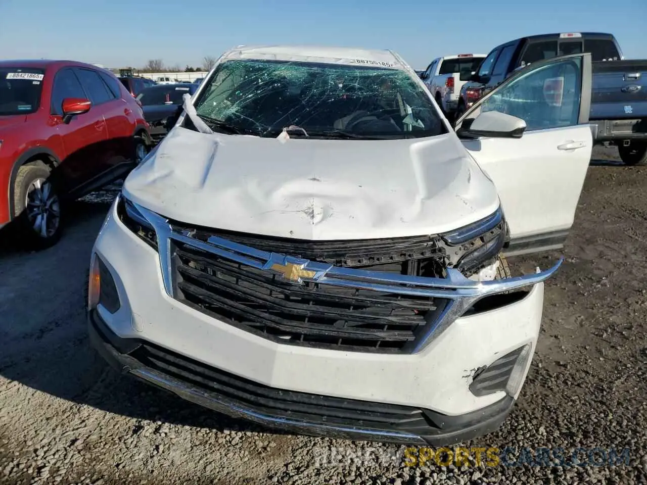 5 Фотография поврежденного автомобиля 2GNAXKEV9N6118599 CHEVROLET EQUINOX 2022
