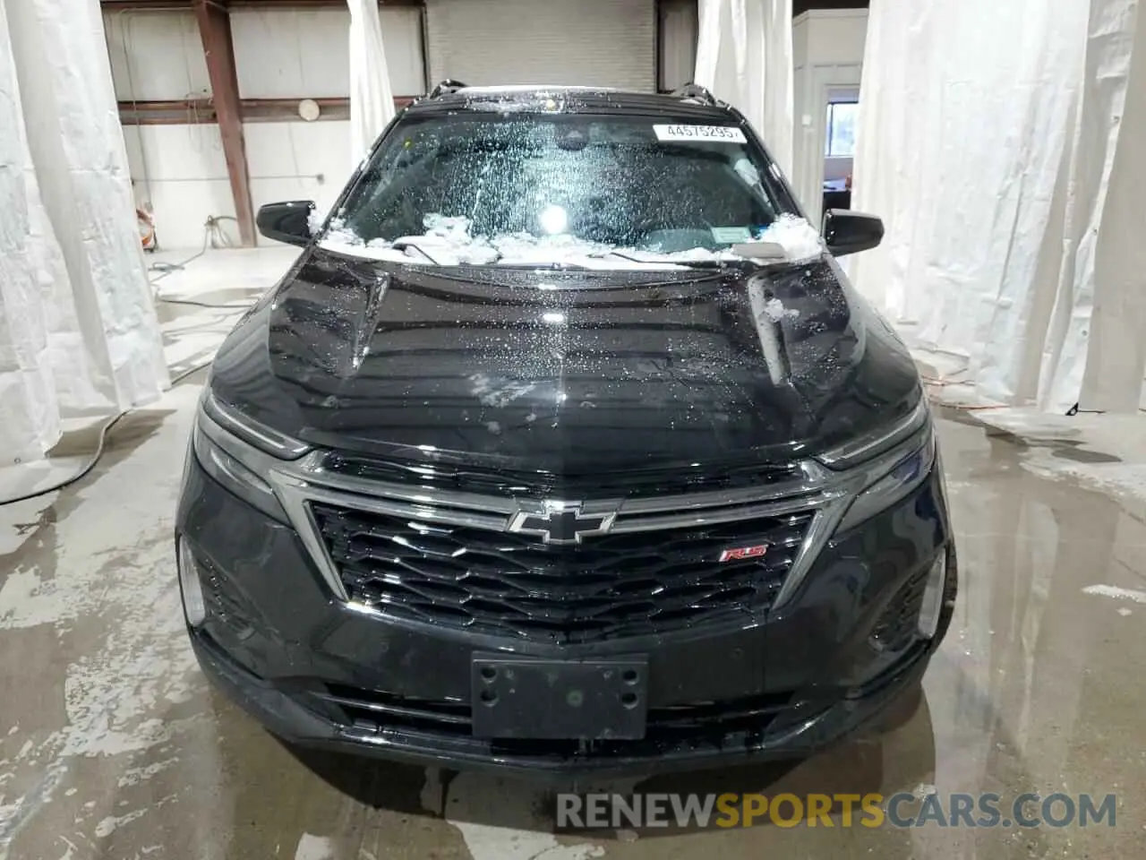5 Фотография поврежденного автомобиля 2GNAXMEV2N6146613 CHEVROLET EQUINOX 2022