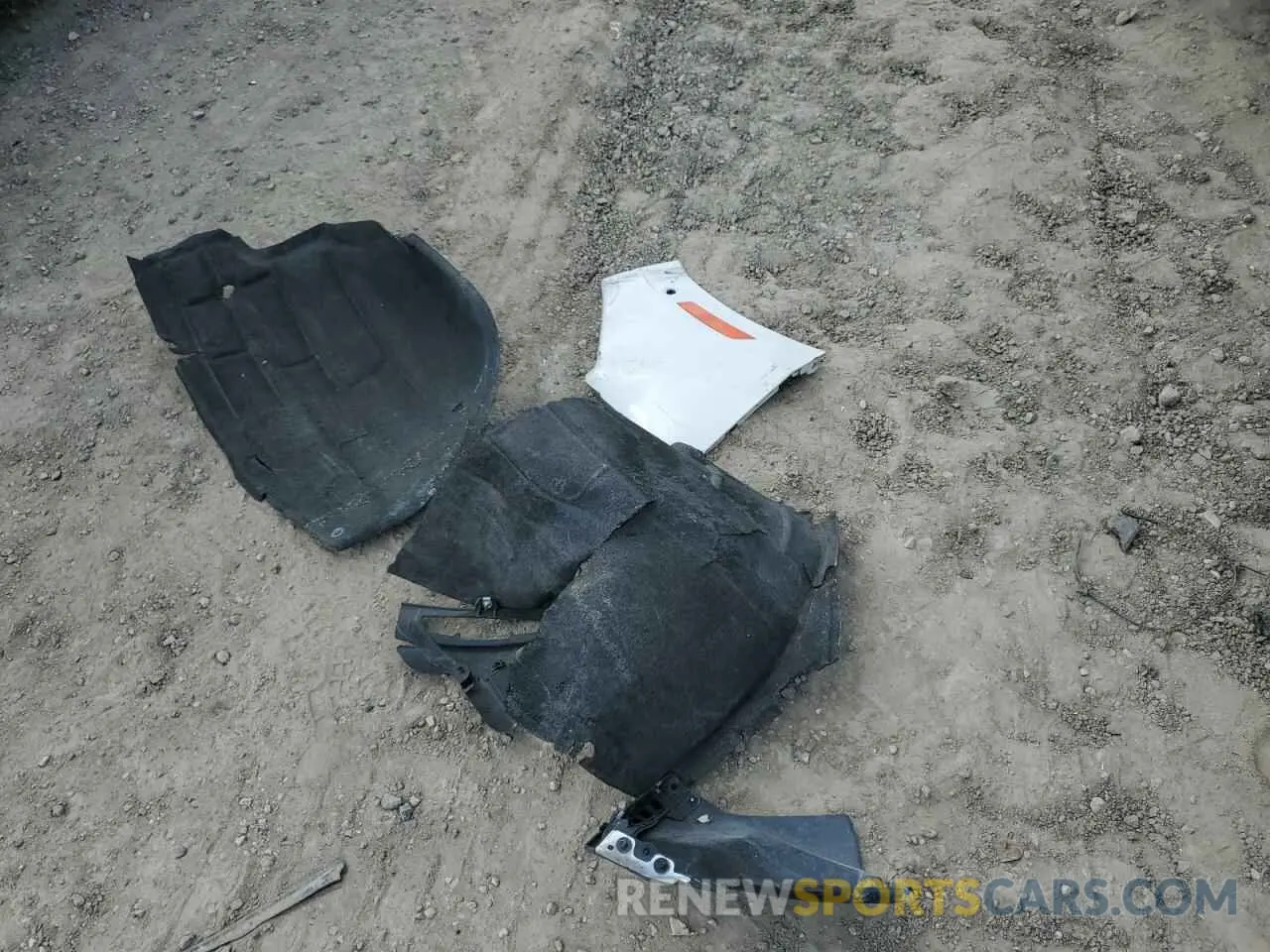 12 Photograph of a damaged car 2GNAXNEV5N6101087 CHEVROLET EQUINOX 2022