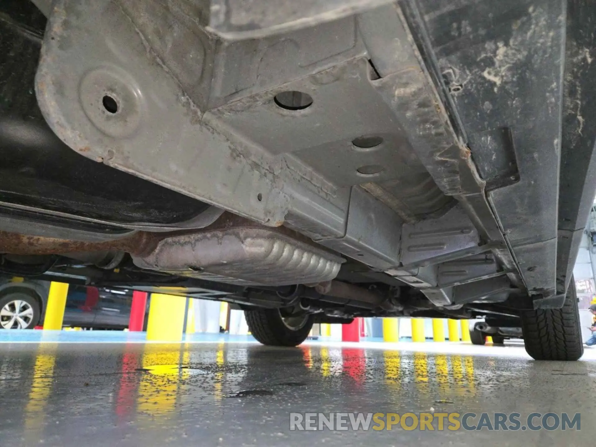 23 Photograph of a damaged car 2GNAXTEV0N6143929 CHEVROLET EQUINOX 2022