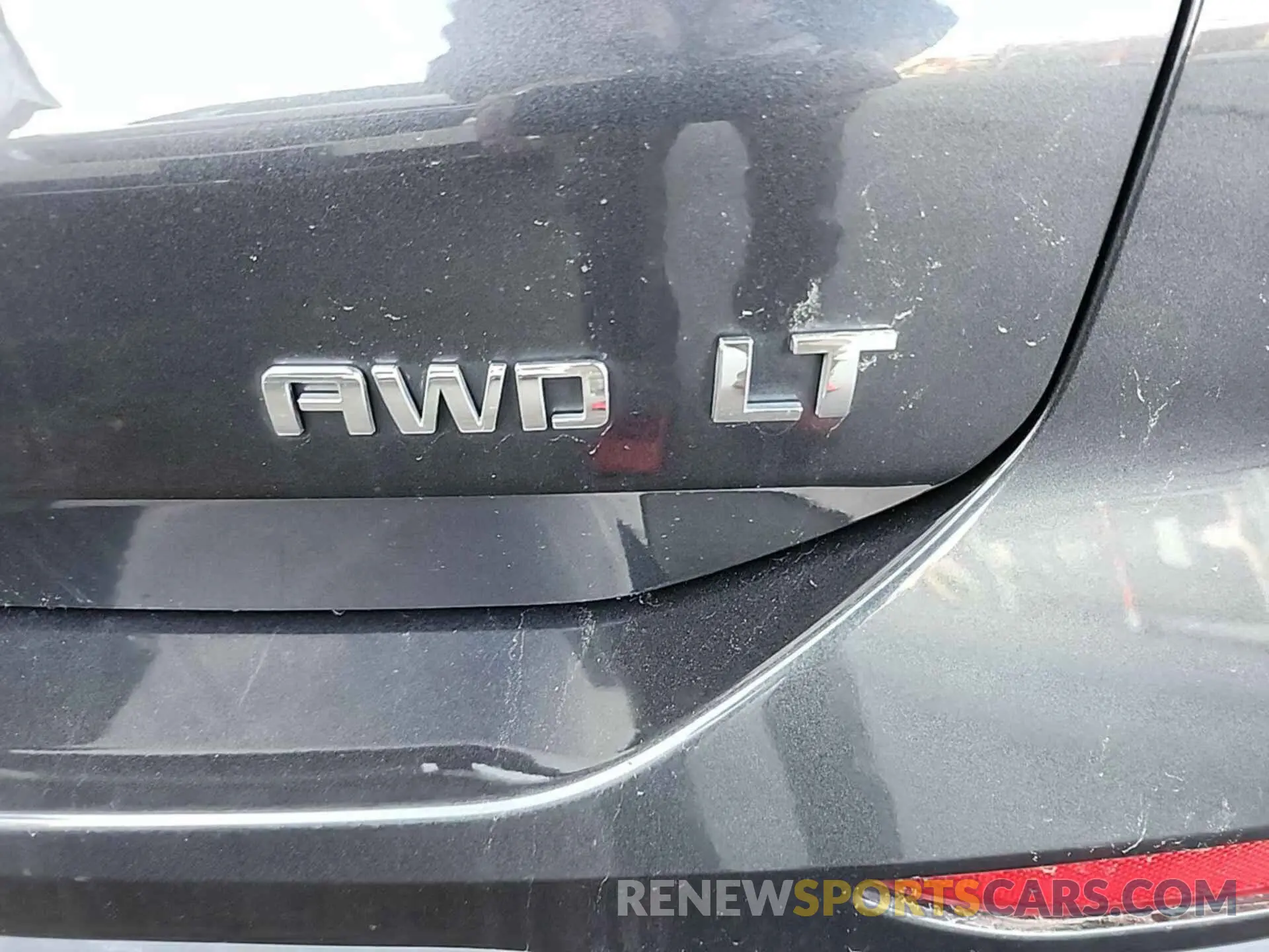 8 Photograph of a damaged car 2GNAXTEV3N6131547 CHEVROLET EQUINOX 2022