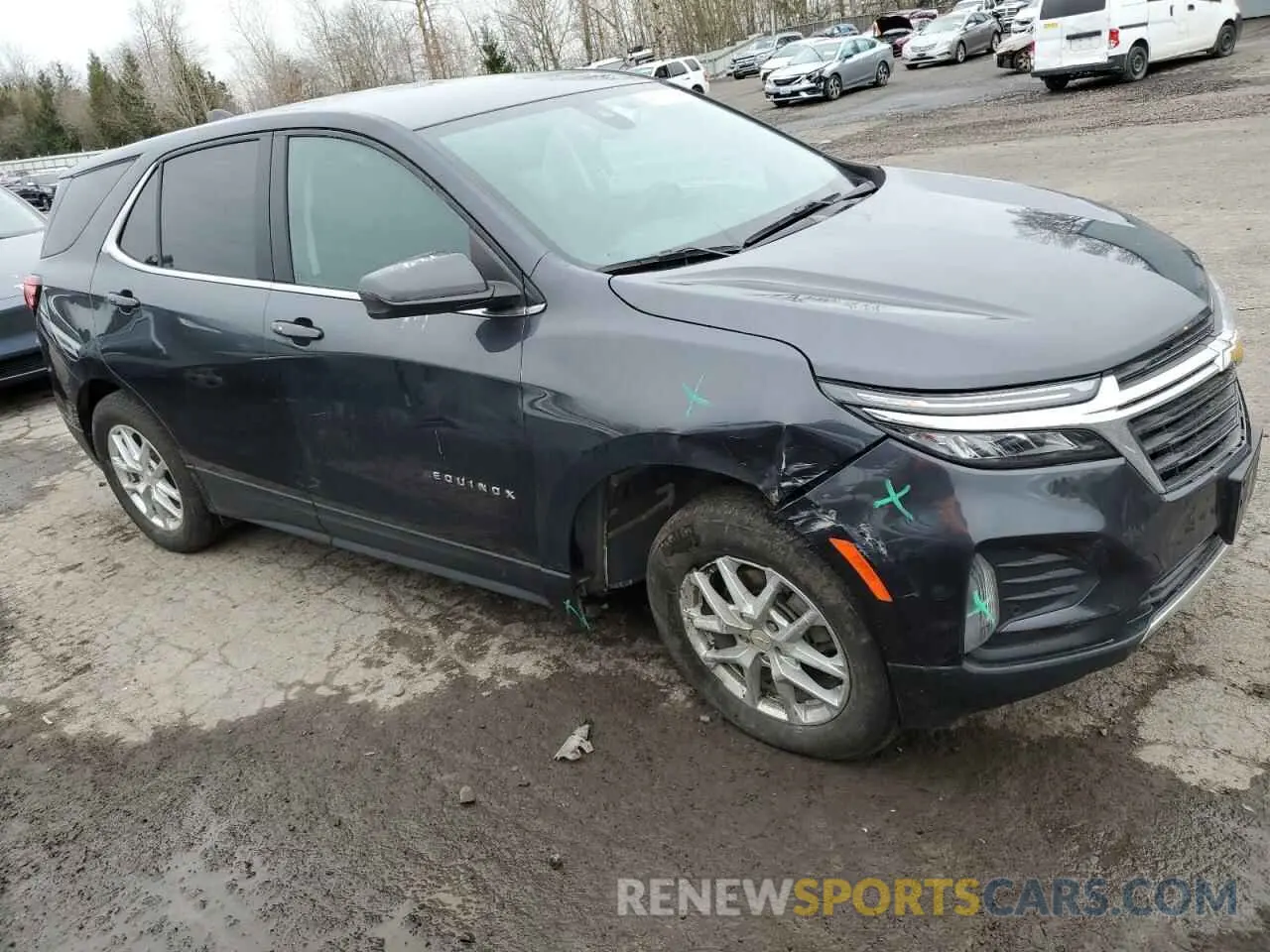 4 Photograph of a damaged car 2GNAXTEV5N6146437 CHEVROLET EQUINOX 2022