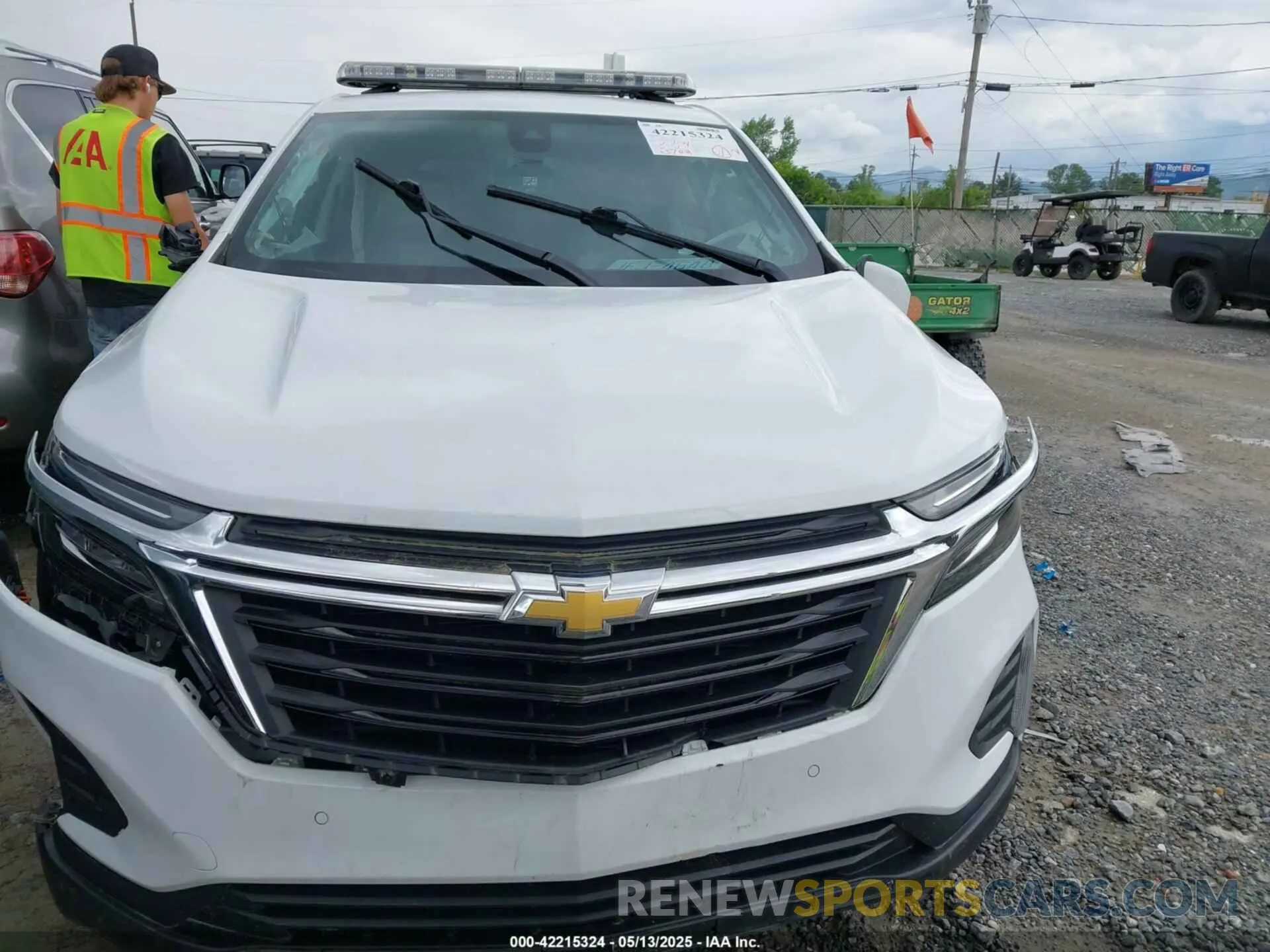 12 Фотография поврежденного автомобиля 2GNAXTEV7N6141417 CHEVROLET EQUINOX 2022
