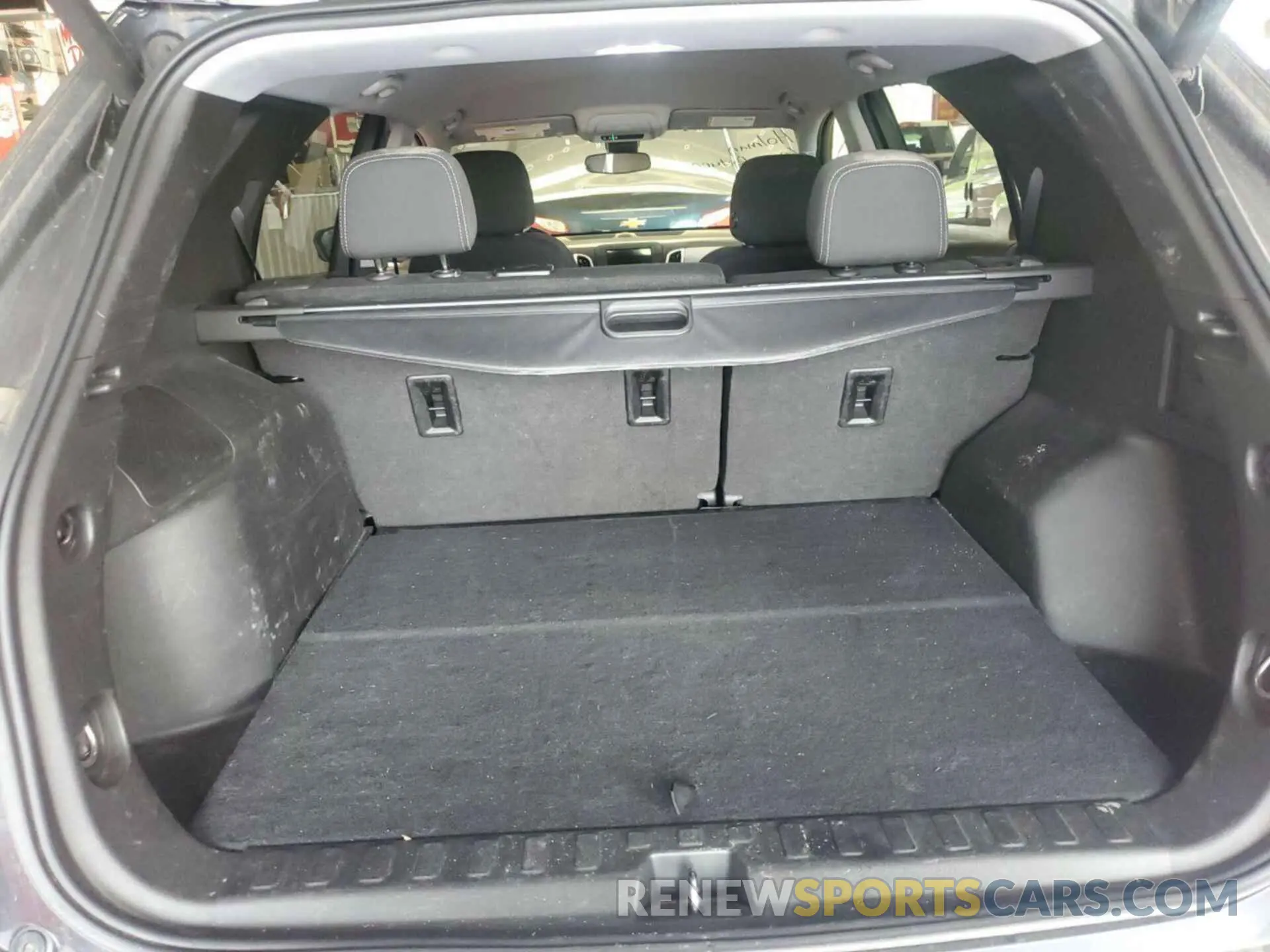 16 Photograph of a damaged car 2GNAXTEV8N6132211 CHEVROLET EQUINOX 2022