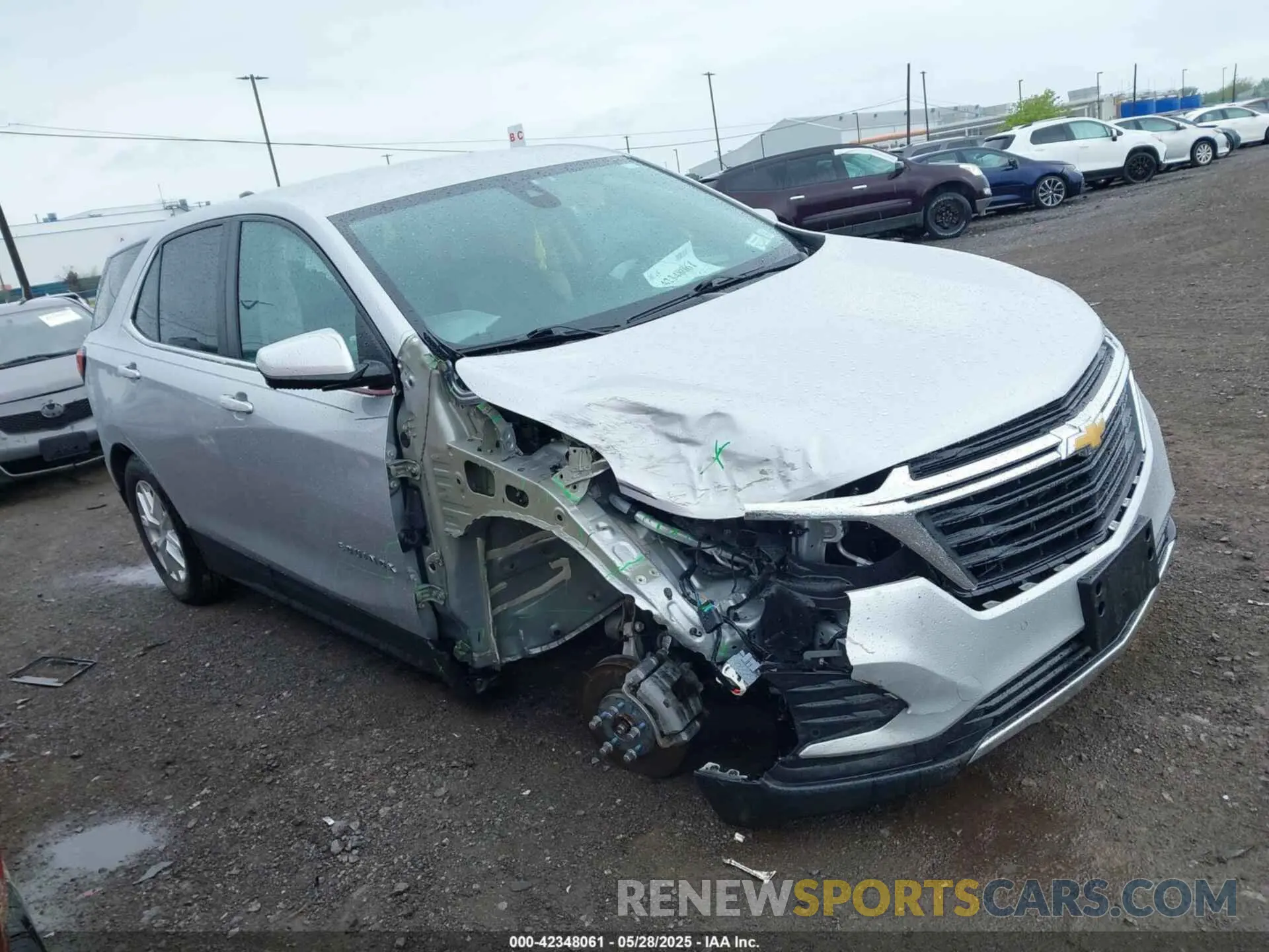 1 Photograph of a damaged car 2GNAXUEV2N6124451 CHEVROLET EQUINOX 2022
