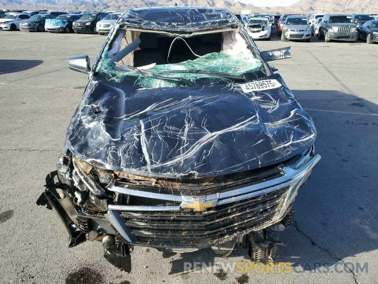 5 Фотография поврежденного автомобиля 2GNAXUEV4N6140117 CHEVROLET EQUINOX 2022