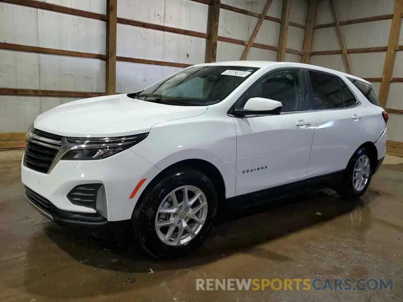 1 Photograph of a damaged car 2GNAXUEV6N6119561 CHEVROLET EQUINOX 2022