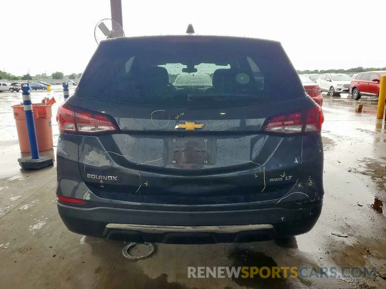 6 Photograph of a damaged car 2GNAXUEV9N6140341 CHEVROLET EQUINOX 2022