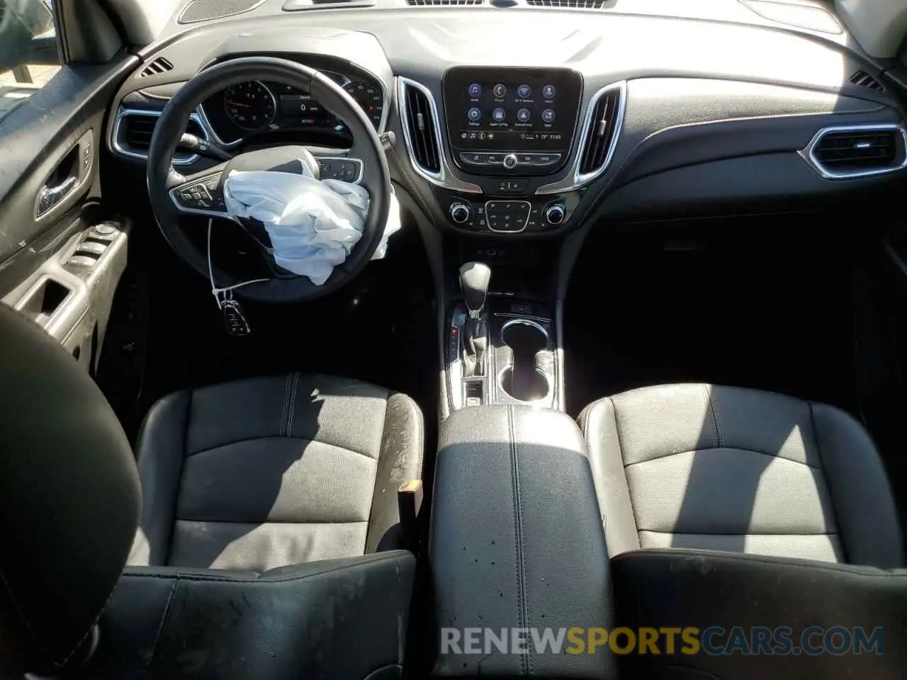 8 Photograph of a damaged car 2GNAXXEV7N6151842 CHEVROLET EQUINOX 2022
