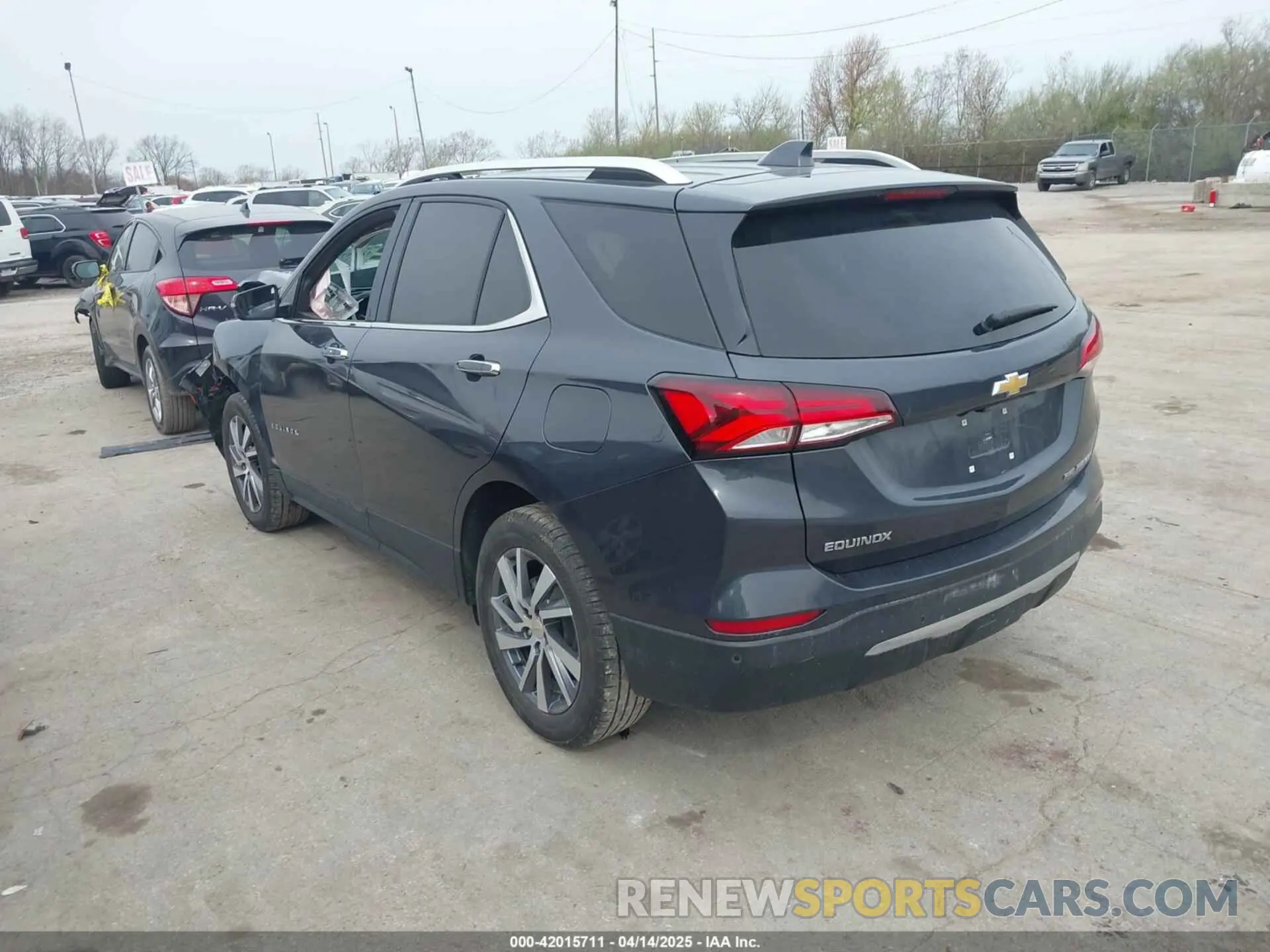 3 Фотография поврежденного автомобиля 2GNAXXEV9N6124156 CHEVROLET EQUINOX 2022