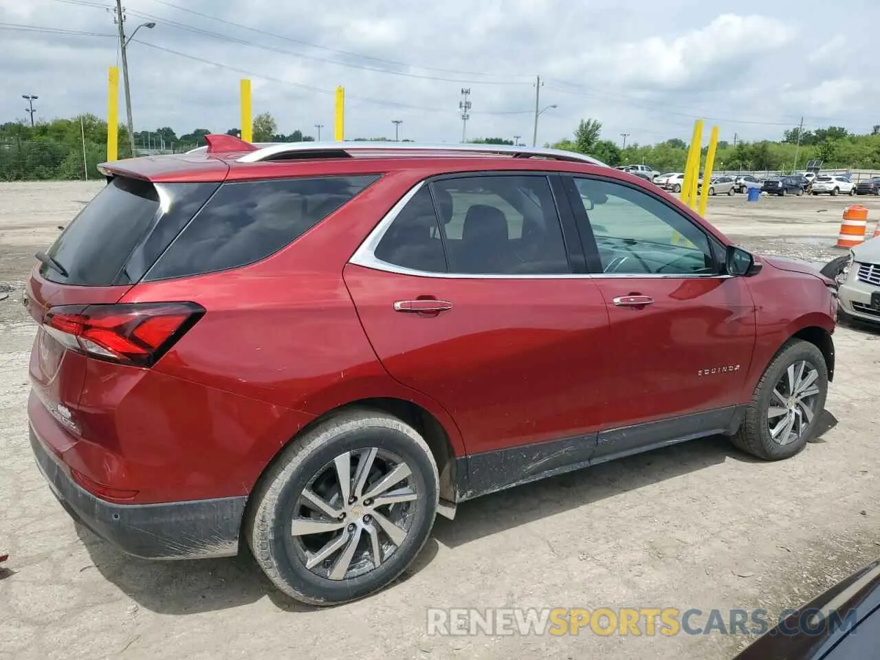 3 Photograph of a damaged car 2GNAXXEVXN6148319 CHEVROLET EQUINOX 2022
