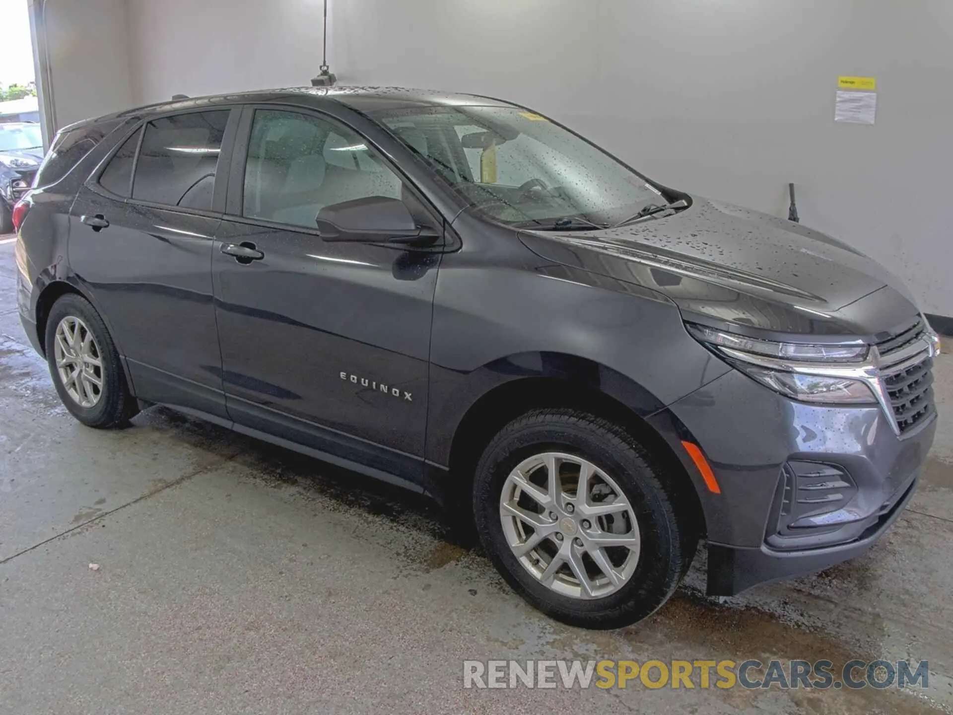 10 Photograph of a damaged car 3GNAX5EVXNS183741 CHEVROLET EQUINOX 2022