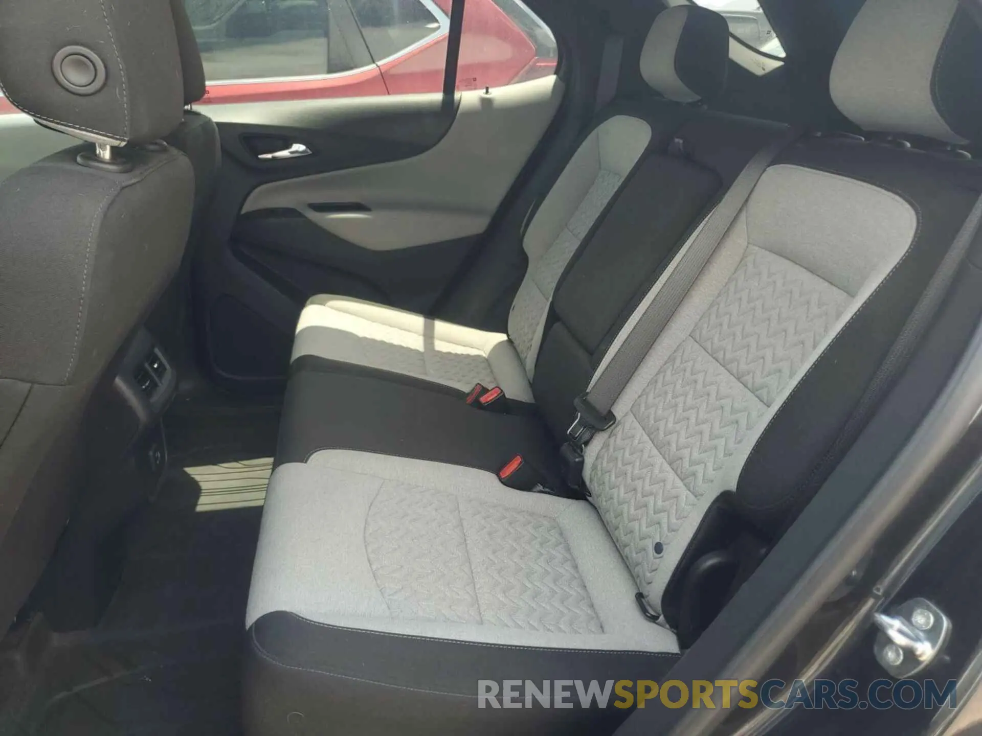 24 Photograph of a damaged car 3GNAXFEV6NS232388 CHEVROLET EQUINOX 2022