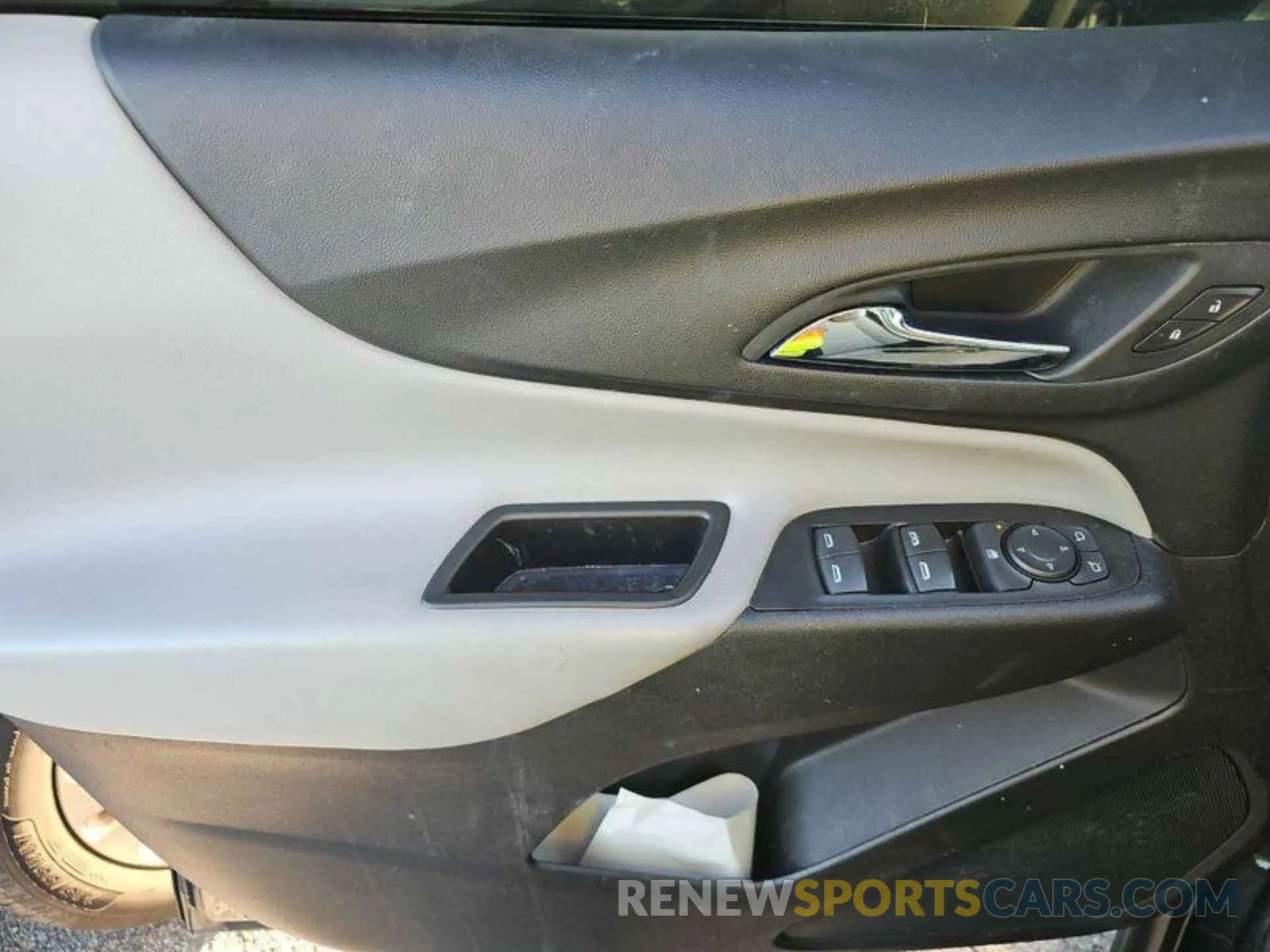 13 Photograph of a damaged car 3GNAXFEV7NS232609 CHEVROLET EQUINOX 2022