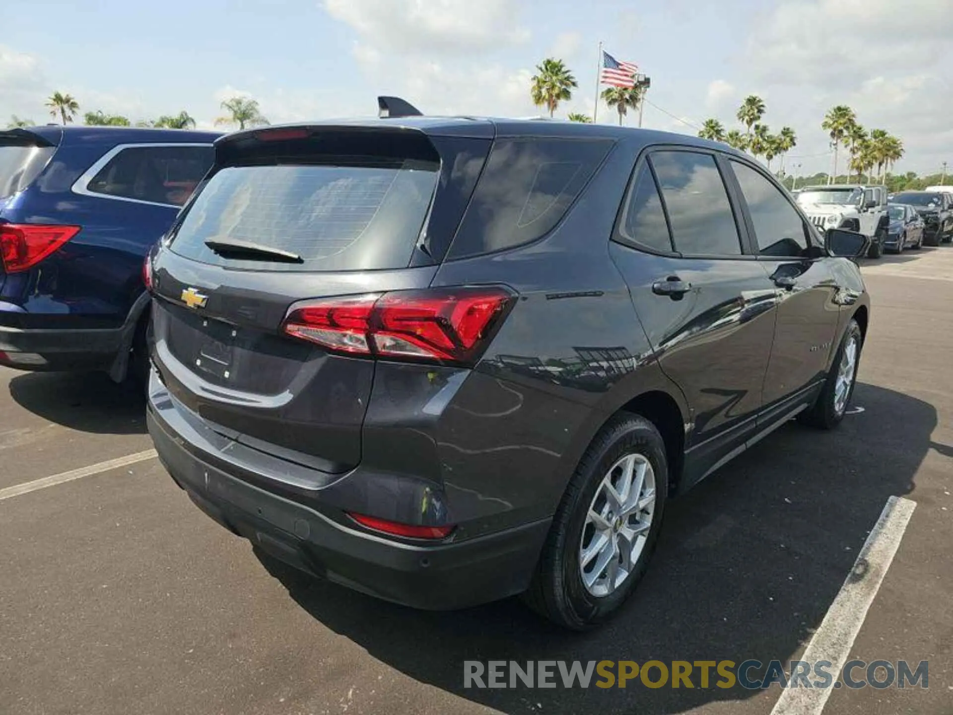 19 Photograph of a damaged car 3GNAXFEV7NS232609 CHEVROLET EQUINOX 2022