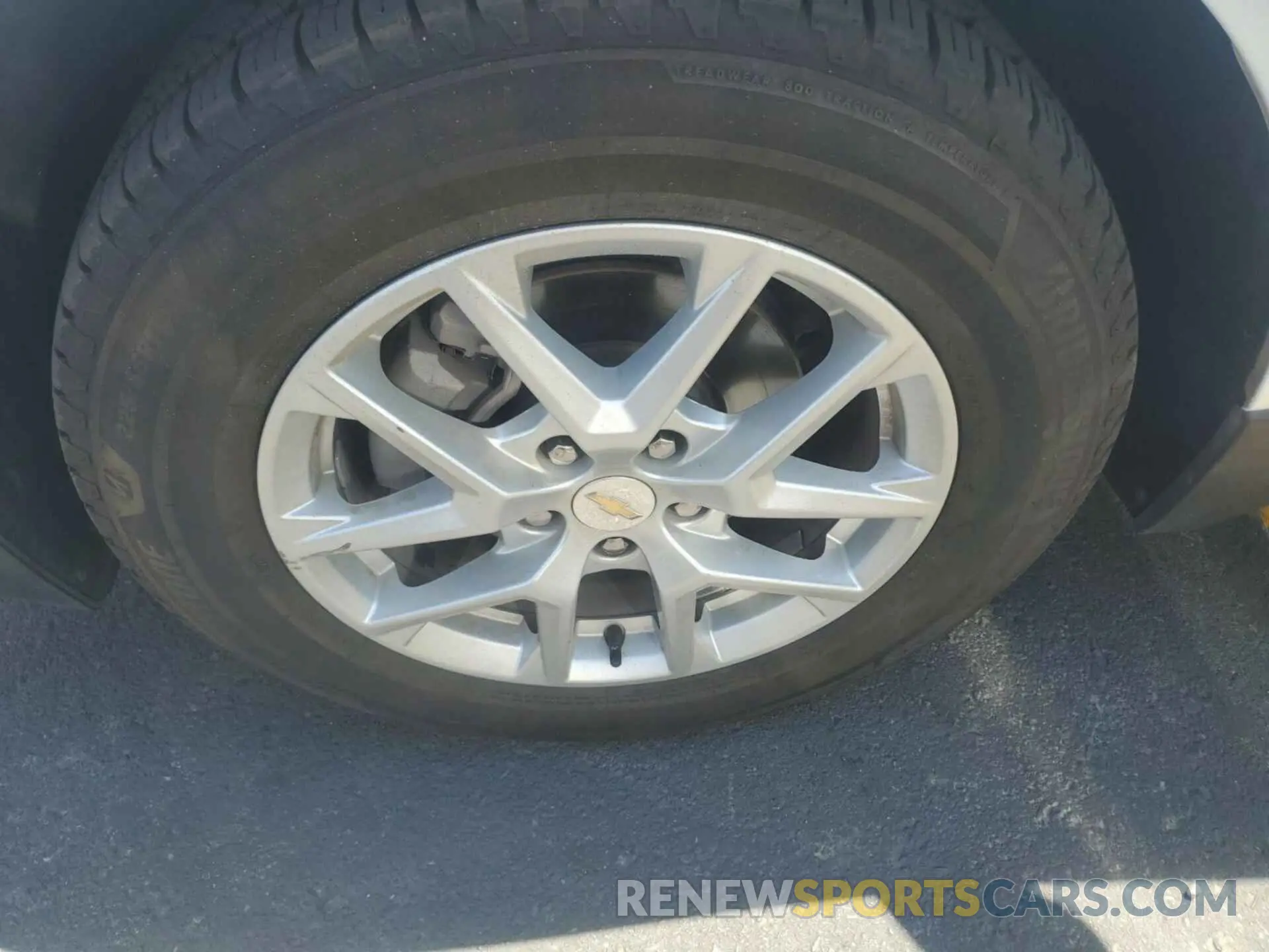 13 Photograph of a damaged car 3GNAXHEV0NS245150 CHEVROLET EQUINOX 2022