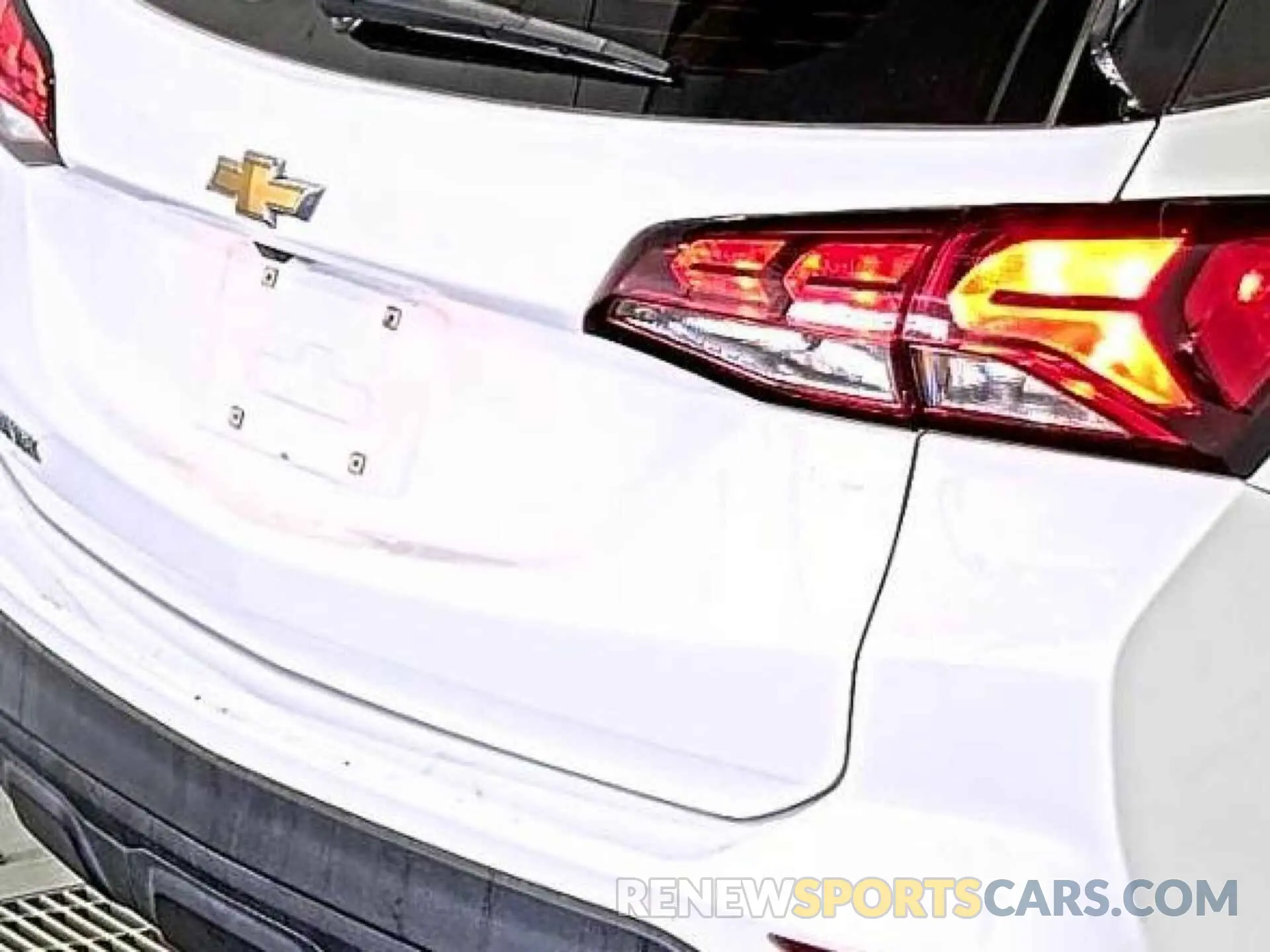 27 Photograph of a damaged car 3GNAXHEV0NS245150 CHEVROLET EQUINOX 2022