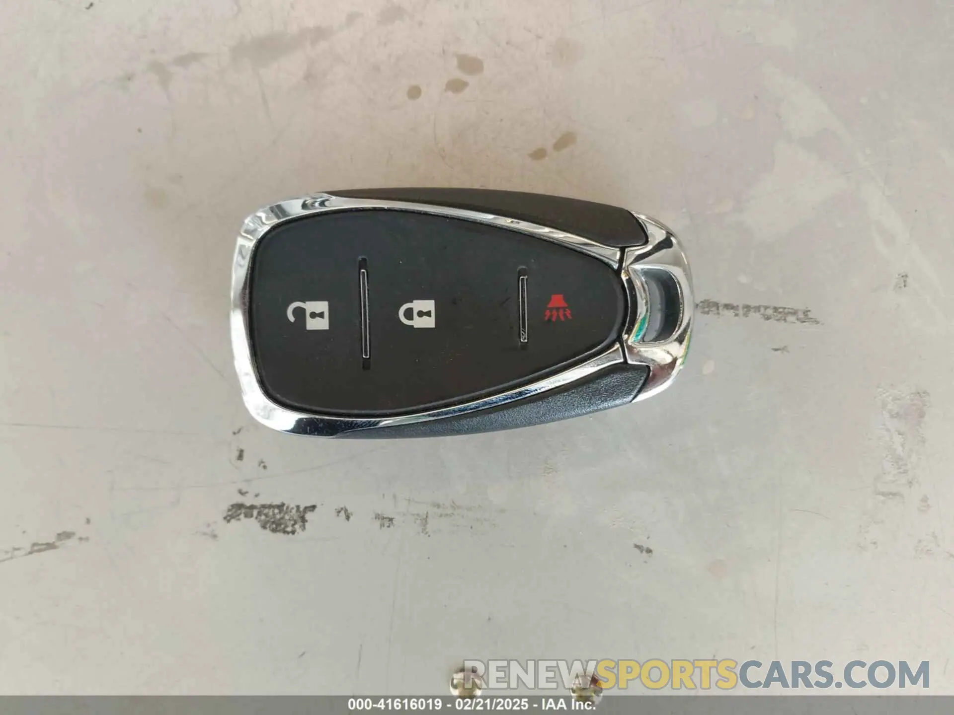 11 Photograph of a damaged car 3GNAXHEV1NS106726 CHEVROLET EQUINOX 2022