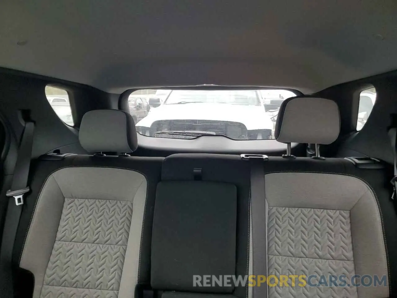 10 Photograph of a damaged car 3GNAXHEV1NS157952 CHEVROLET EQUINOX 2022
