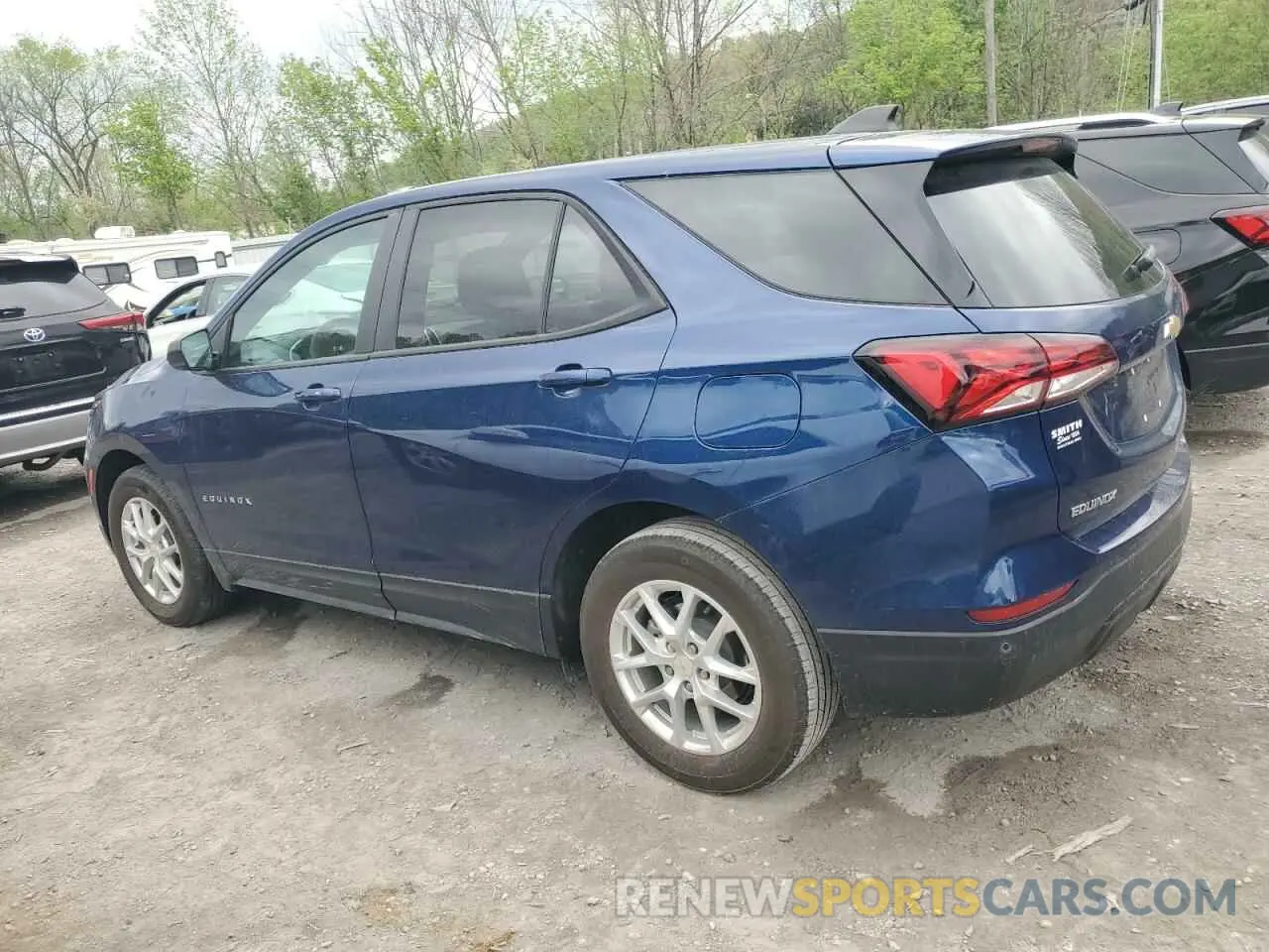 2 Photograph of a damaged car 3GNAXHEV1NS157952 CHEVROLET EQUINOX 2022