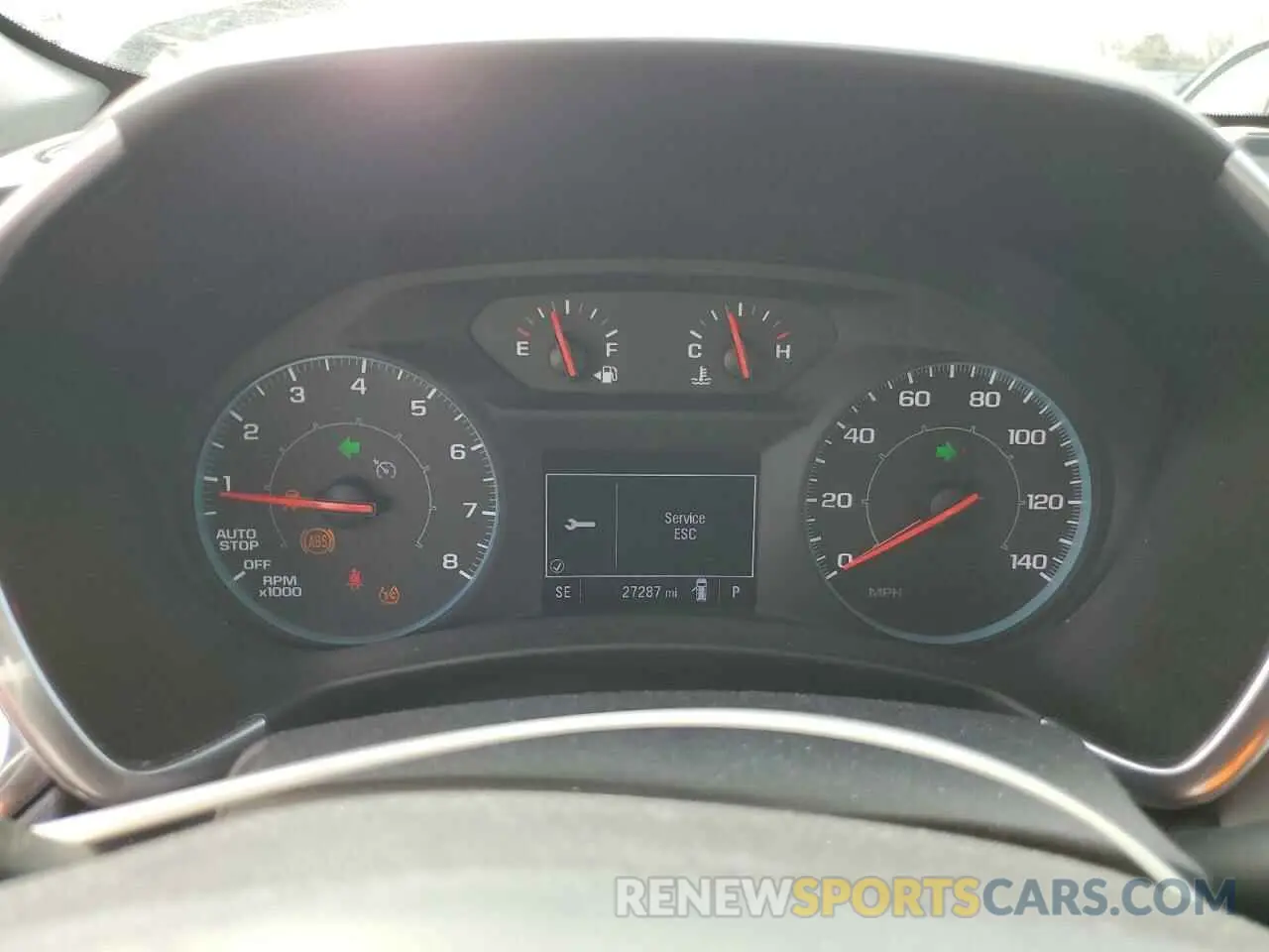 9 Фотография поврежденного автомобиля 3GNAXHEV1NS225702 CHEVROLET EQUINOX 2022
