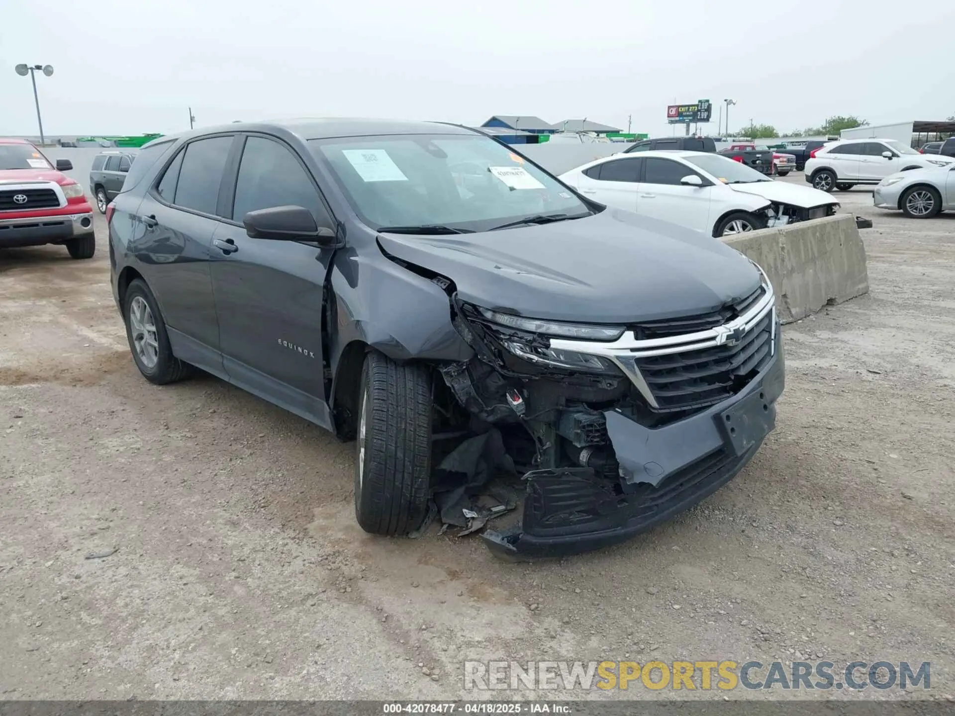 1 Фотография поврежденного автомобиля 3GNAXHEV2NS236420 CHEVROLET EQUINOX 2022