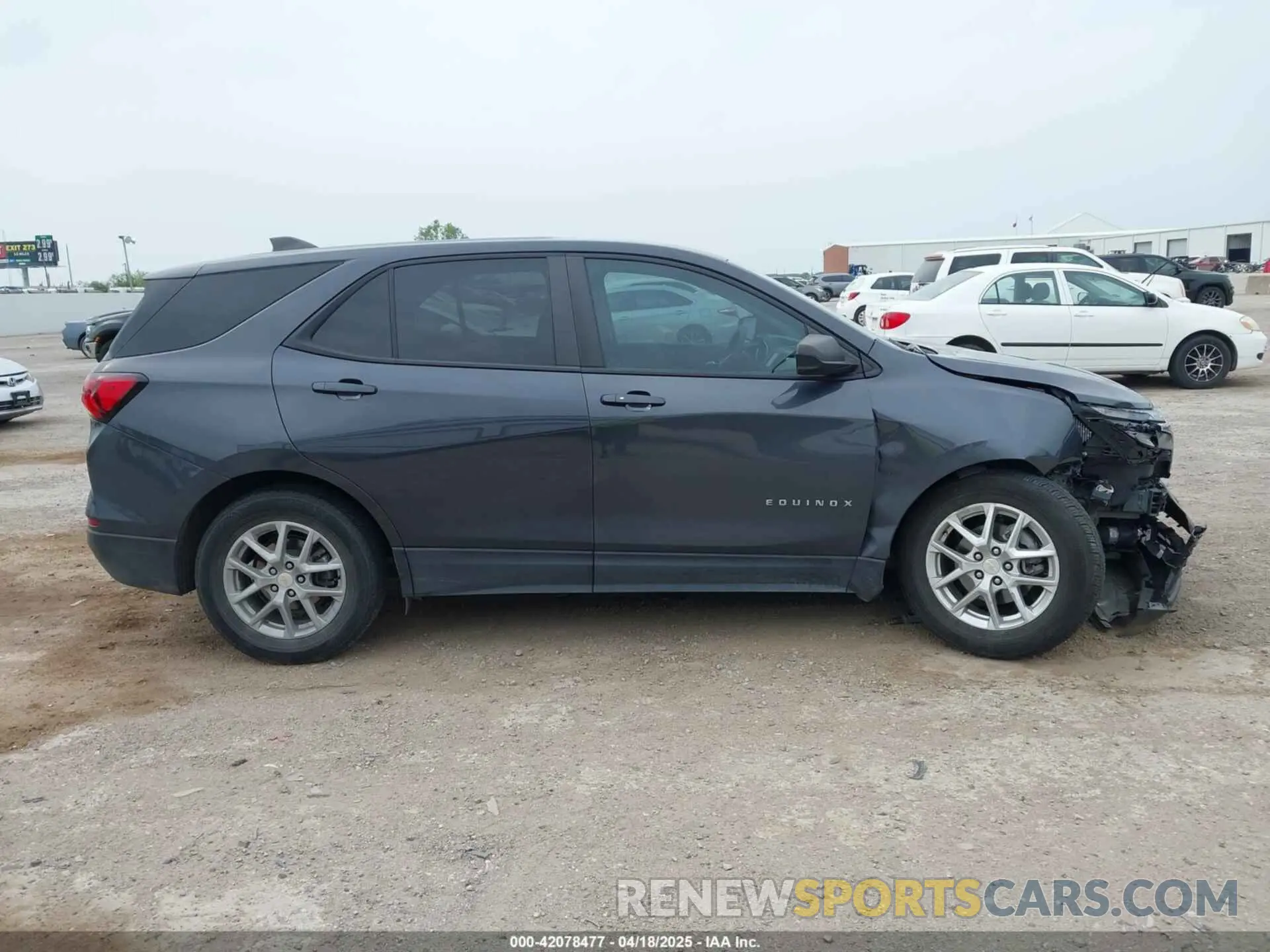 13 Фотография поврежденного автомобиля 3GNAXHEV2NS236420 CHEVROLET EQUINOX 2022