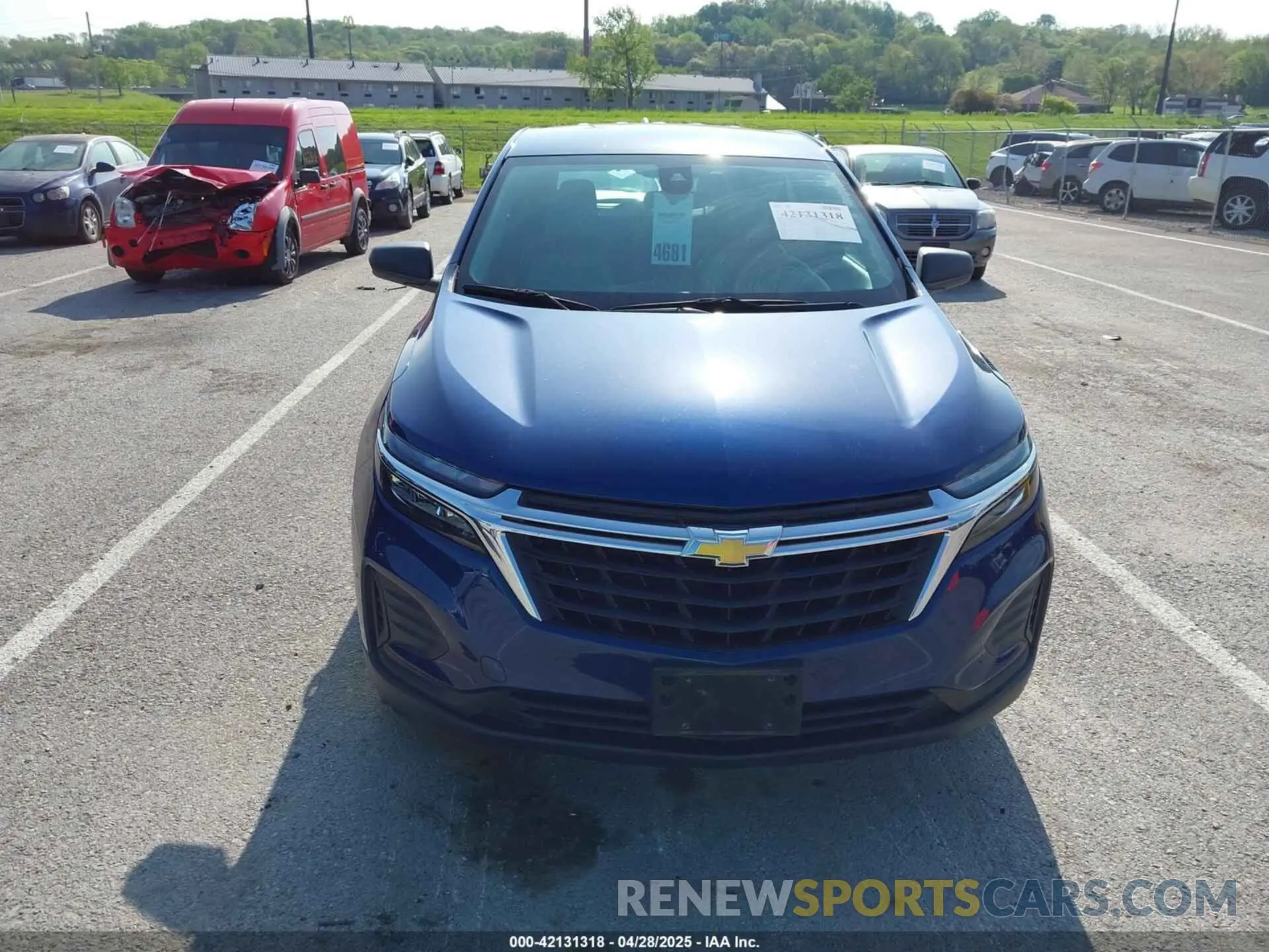 12 Photograph of a damaged car 3GNAXHEV3NS114780 CHEVROLET EQUINOX 2022