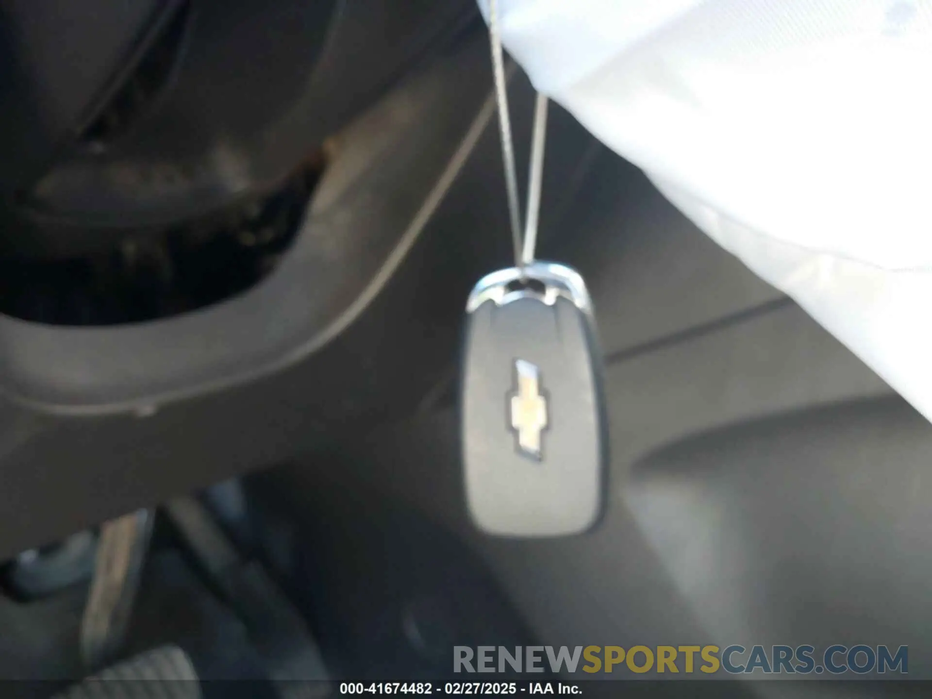 11 Photograph of a damaged car 3GNAXHEV3NS115489 CHEVROLET EQUINOX 2022