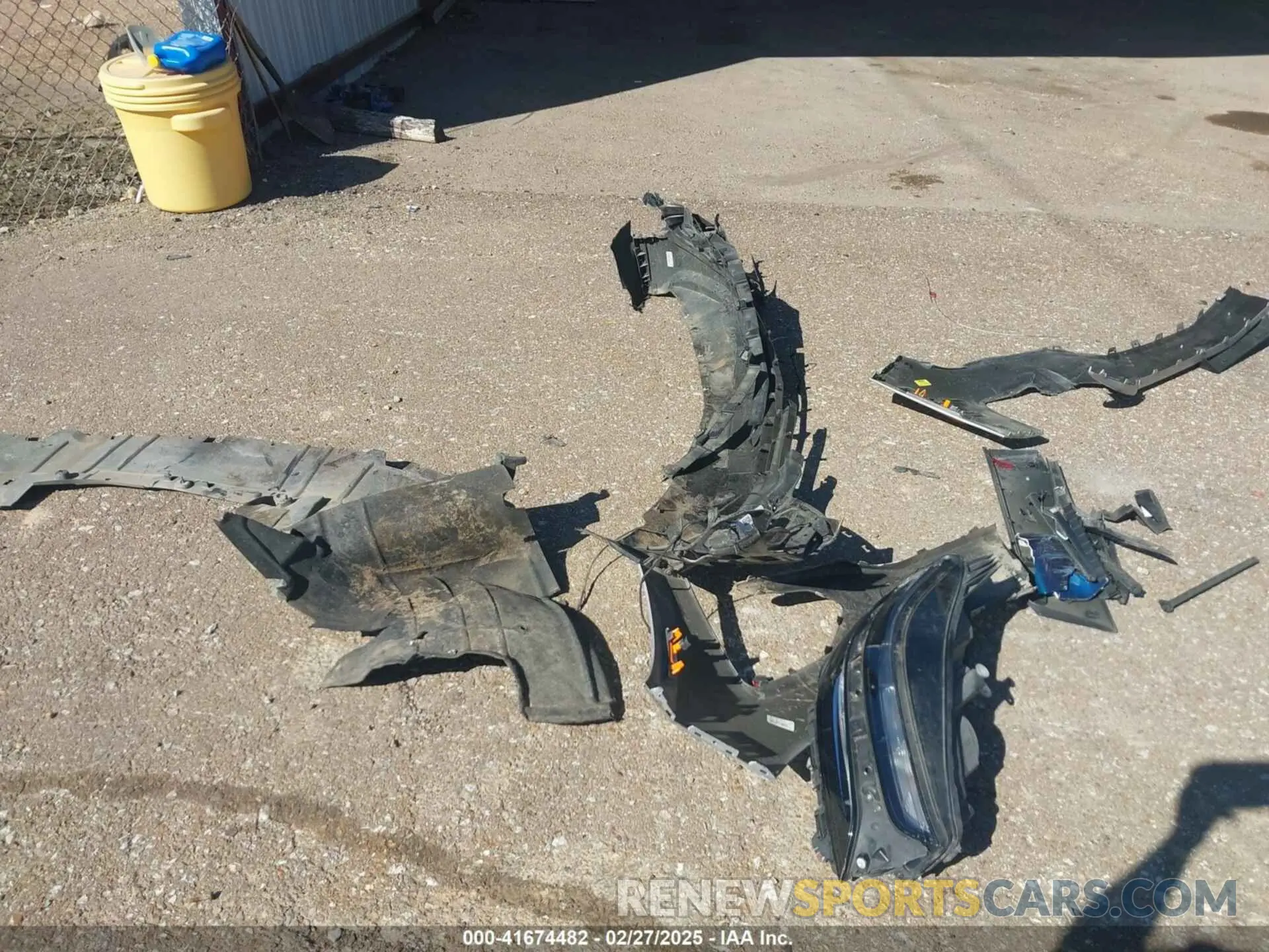 12 Photograph of a damaged car 3GNAXHEV3NS115489 CHEVROLET EQUINOX 2022