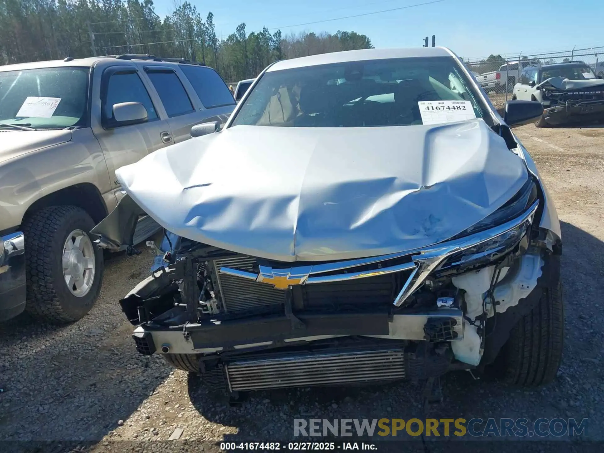 13 Photograph of a damaged car 3GNAXHEV3NS115489 CHEVROLET EQUINOX 2022