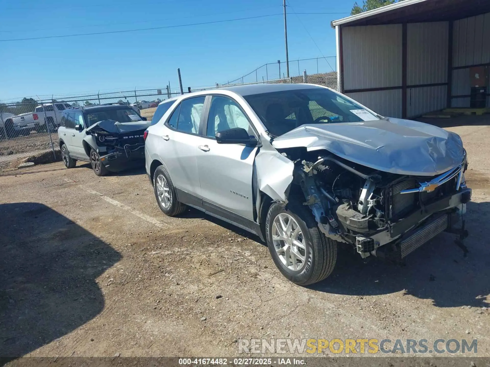 18 Photograph of a damaged car 3GNAXHEV3NS115489 CHEVROLET EQUINOX 2022