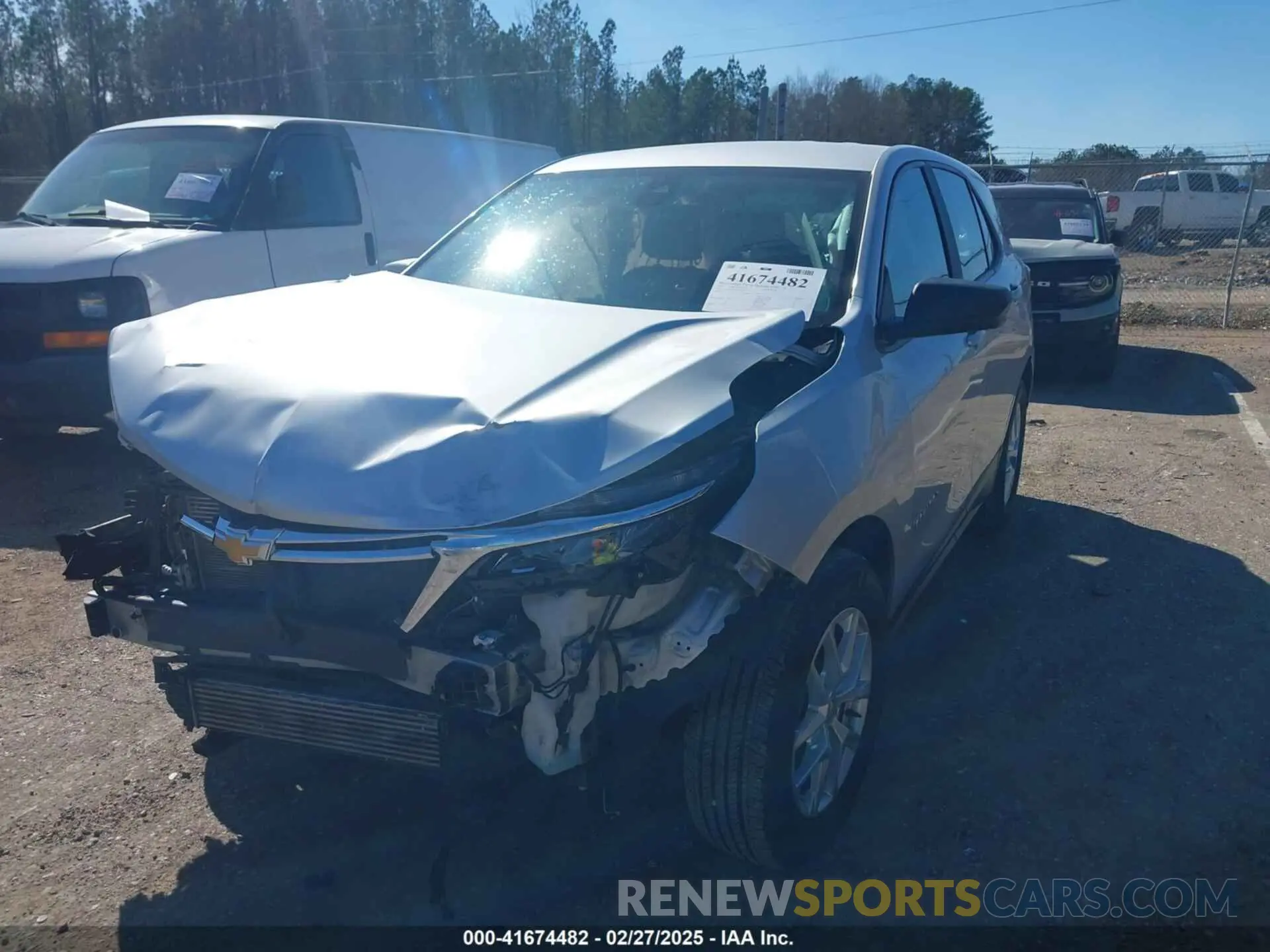 19 Photograph of a damaged car 3GNAXHEV3NS115489 CHEVROLET EQUINOX 2022