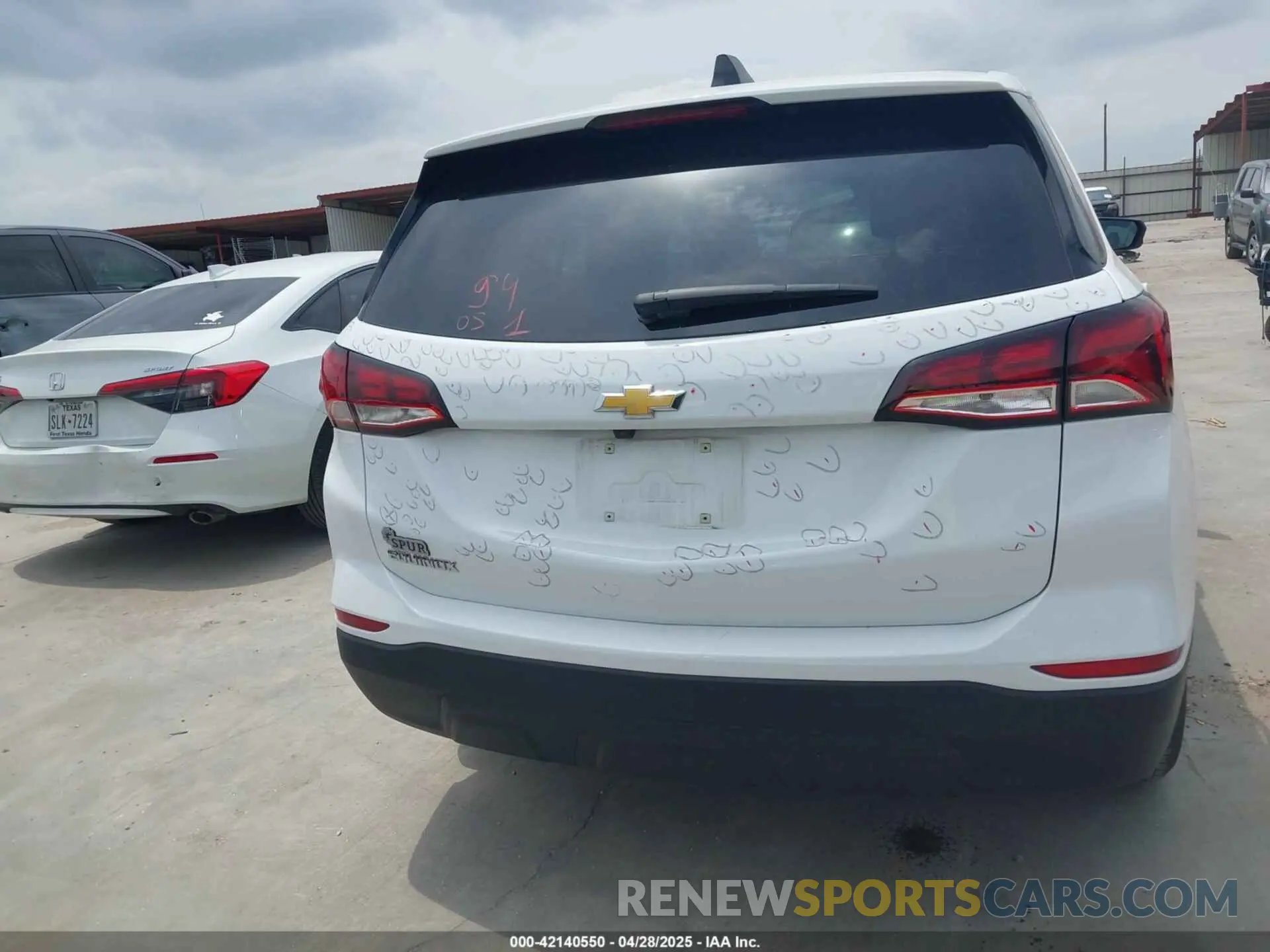 16 Photograph of a damaged car 3GNAXHEV3NS222736 CHEVROLET EQUINOX 2022