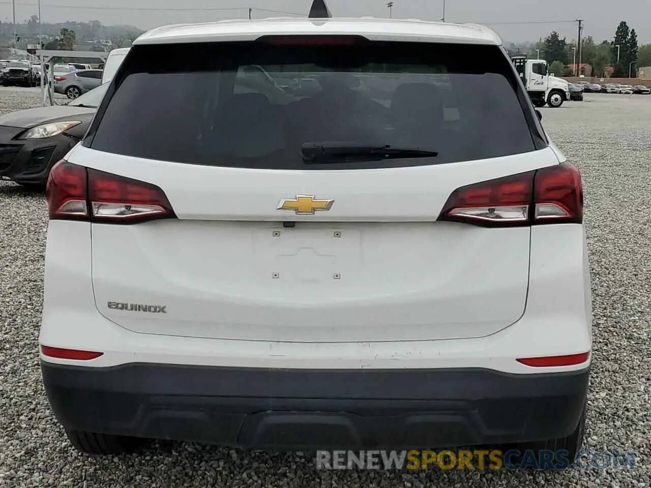 6 Фотография поврежденного автомобиля 3GNAXHEV3NS234207 CHEVROLET EQUINOX 2022