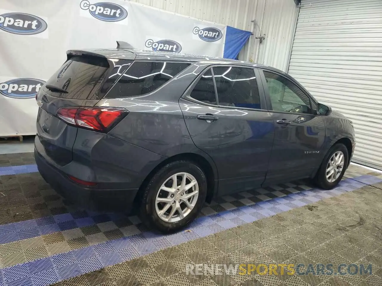 3 Photograph of a damaged car 3GNAXHEV5NS239781 CHEVROLET EQUINOX 2022