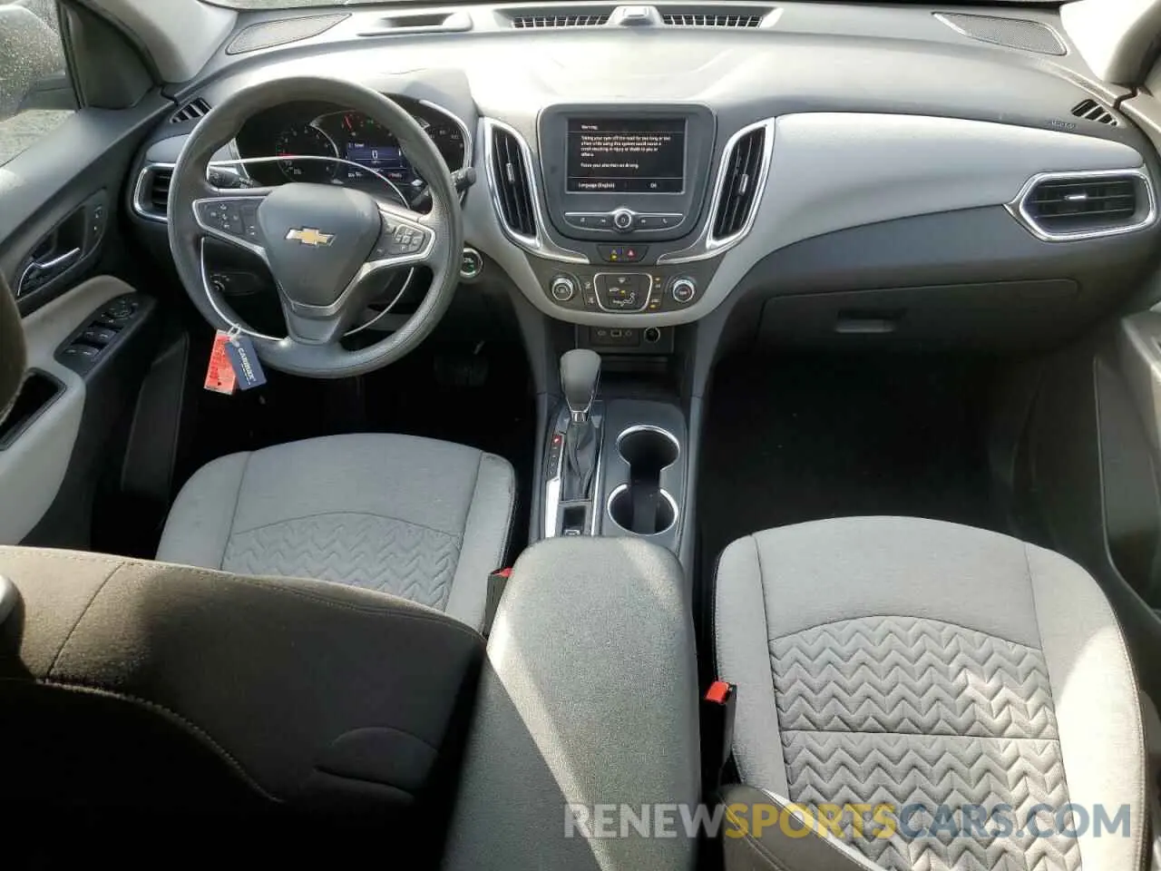 8 Photograph of a damaged car 3GNAXHEV7NS160743 CHEVROLET EQUINOX 2022