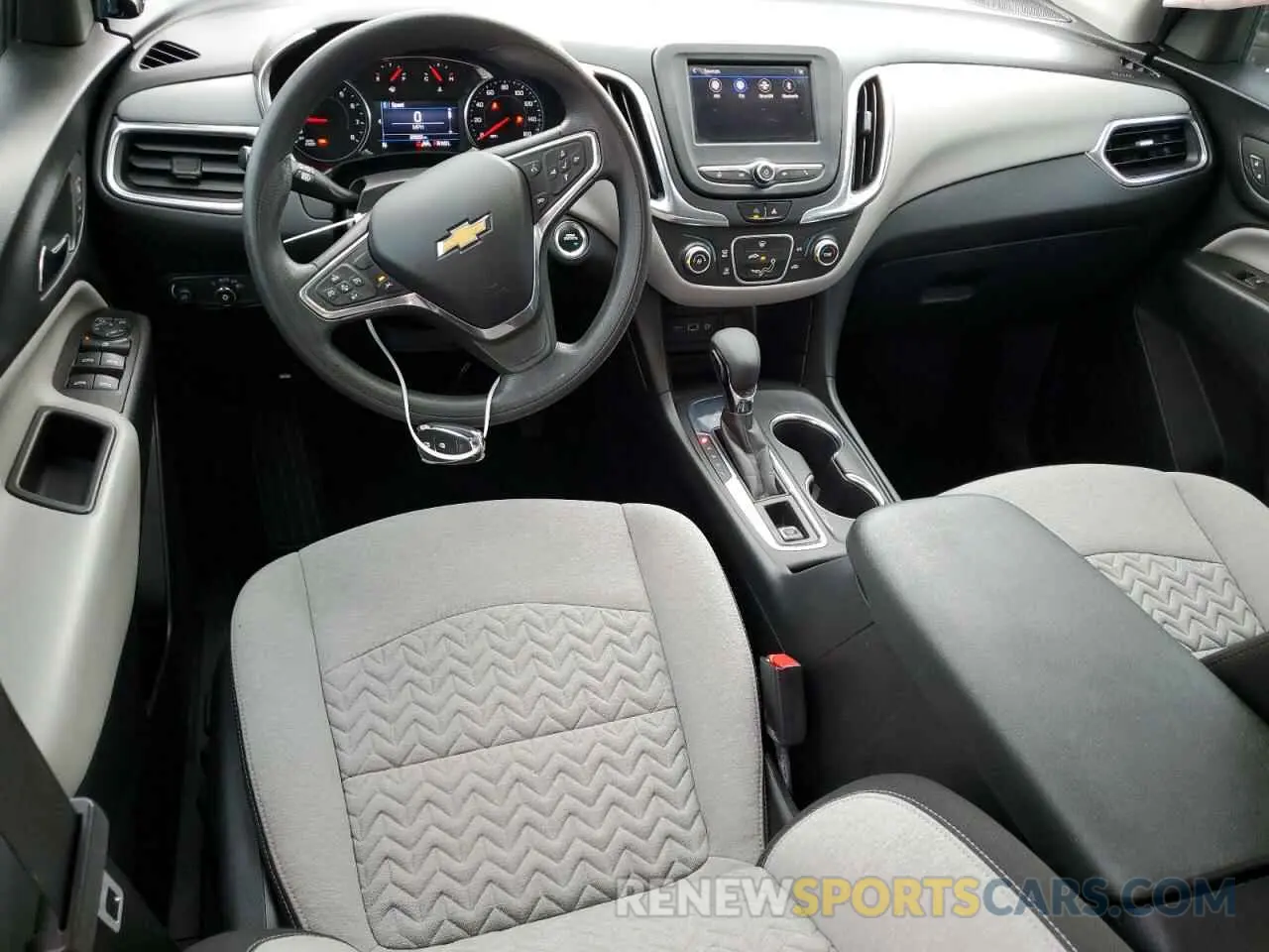 8 Фотография поврежденного автомобиля 3GNAXHEV7NS170477 CHEVROLET EQUINOX 2022