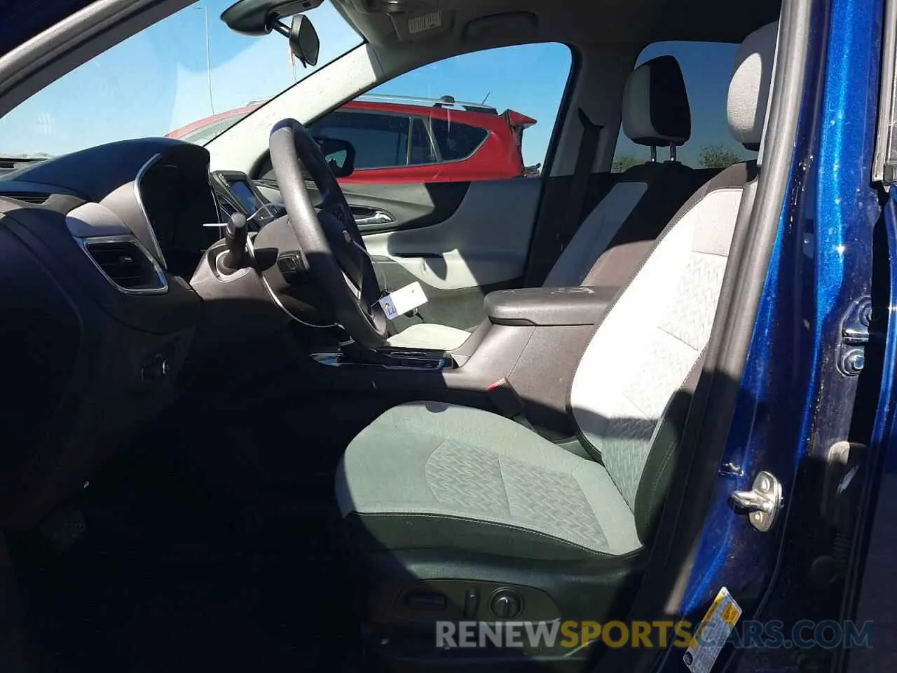 7 Photograph of a damaged car 3GNAXHEV8NS152778 CHEVROLET EQUINOX 2022