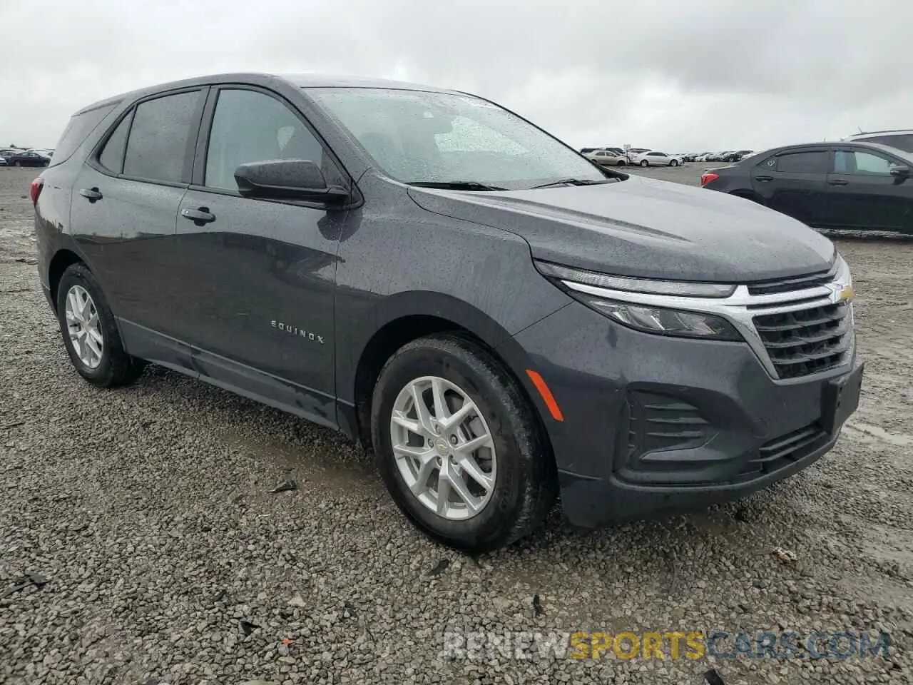 4 Фотография поврежденного автомобиля 3GNAXHEVXNS244233 CHEVROLET EQUINOX 2022