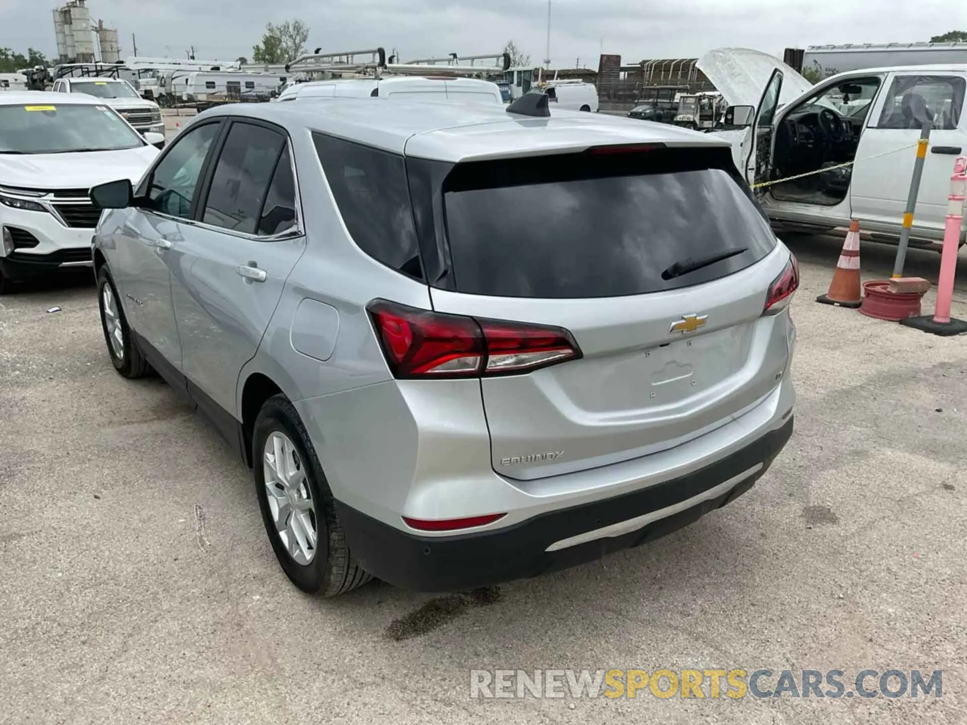 7 Фотография поврежденного автомобиля 3GNAXJEV0NL181046 CHEVROLET EQUINOX 2022