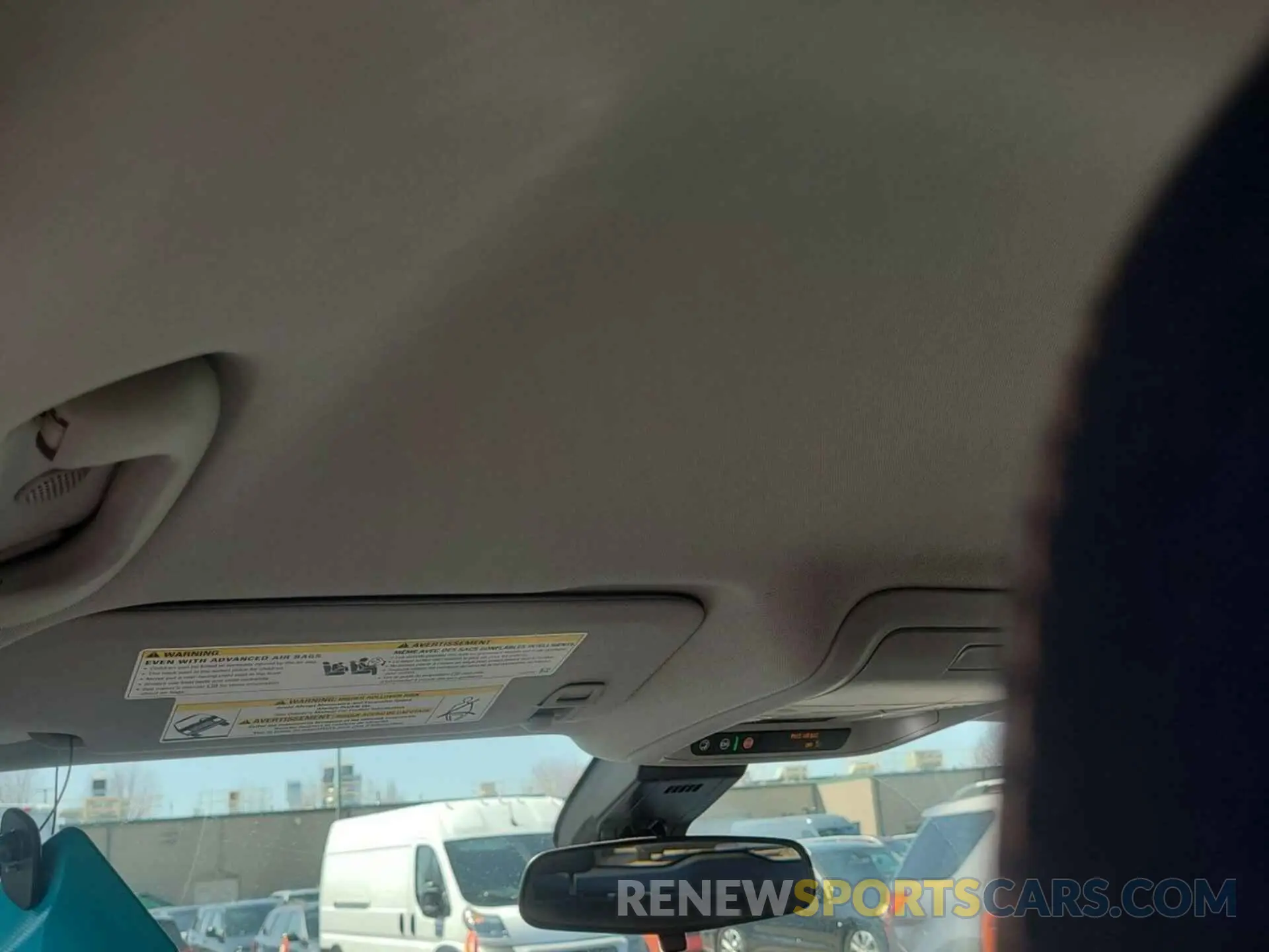17 Photograph of a damaged car 3GNAXJEV3NL143312 CHEVROLET EQUINOX 2022