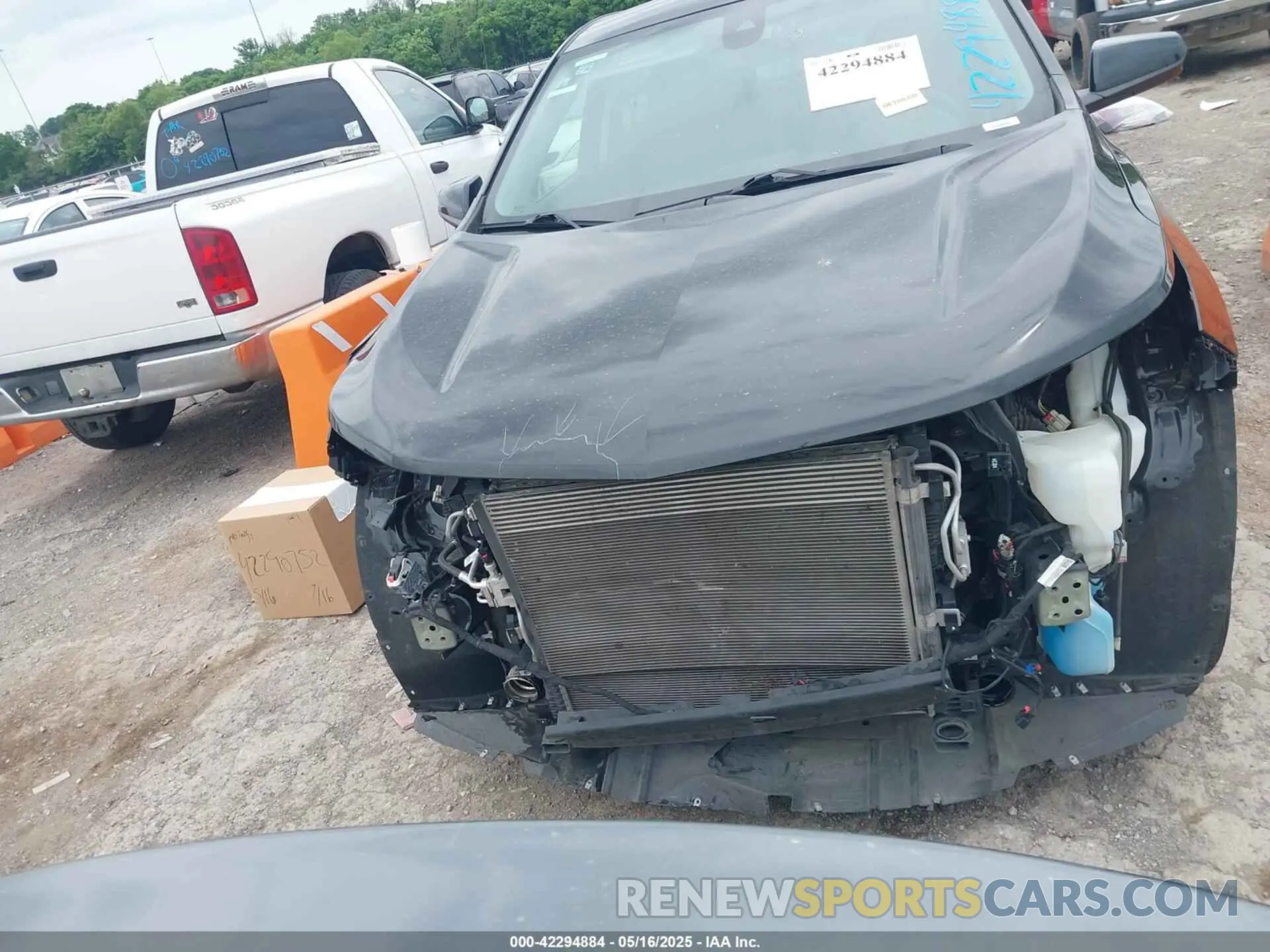 12 Photograph of a damaged car 3GNAXJEV4NL171703 CHEVROLET EQUINOX 2022