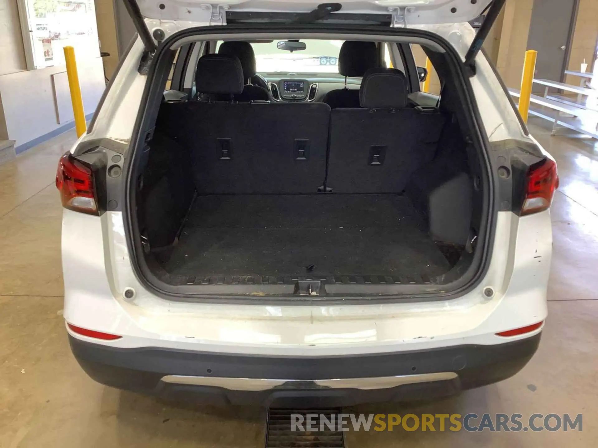 26 Photograph of a damaged car 3GNAXJEV5NL134949 CHEVROLET EQUINOX 2022