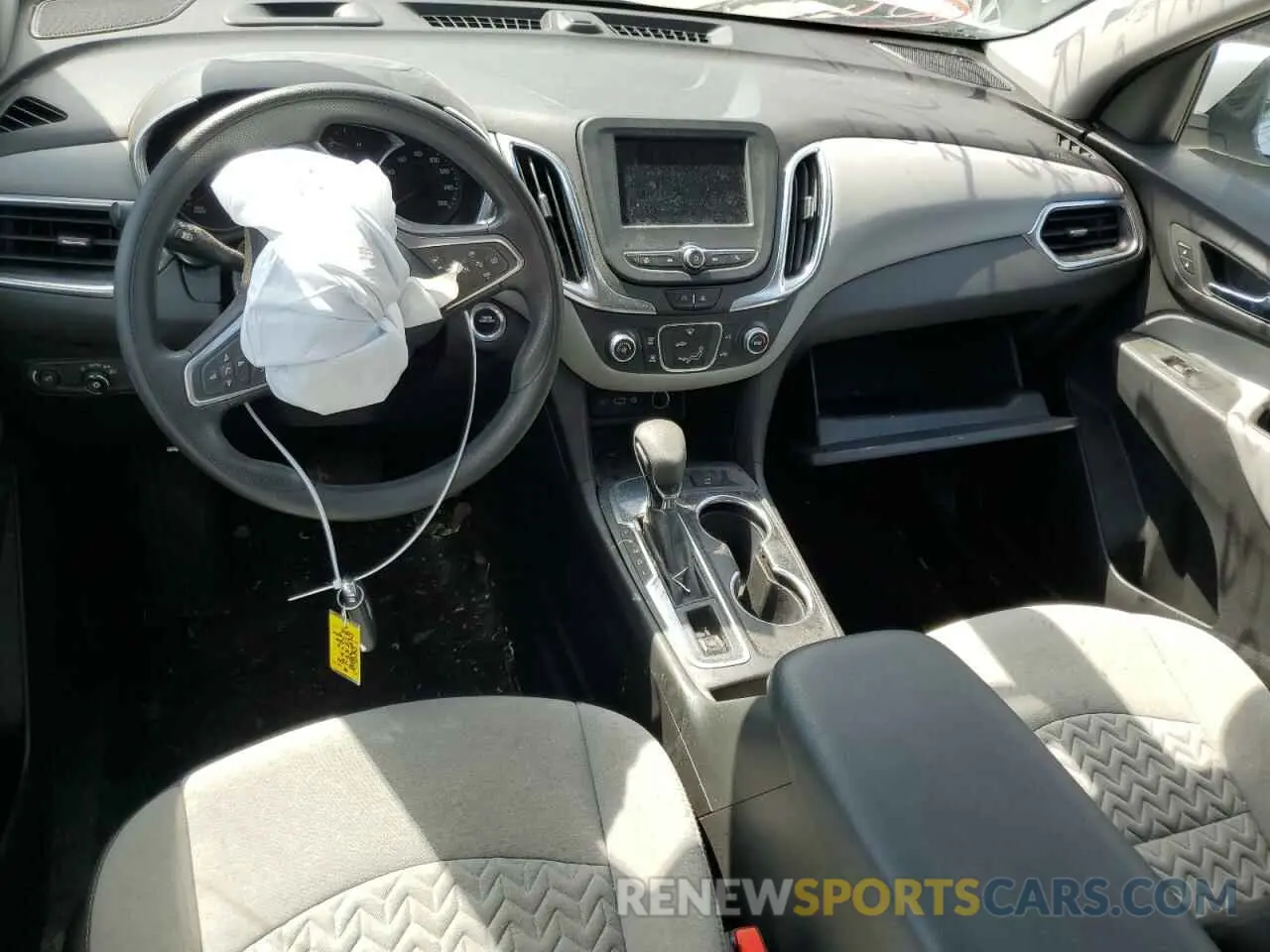 8 Photograph of a damaged car 3GNAXJEV6NL175204 CHEVROLET EQUINOX 2022